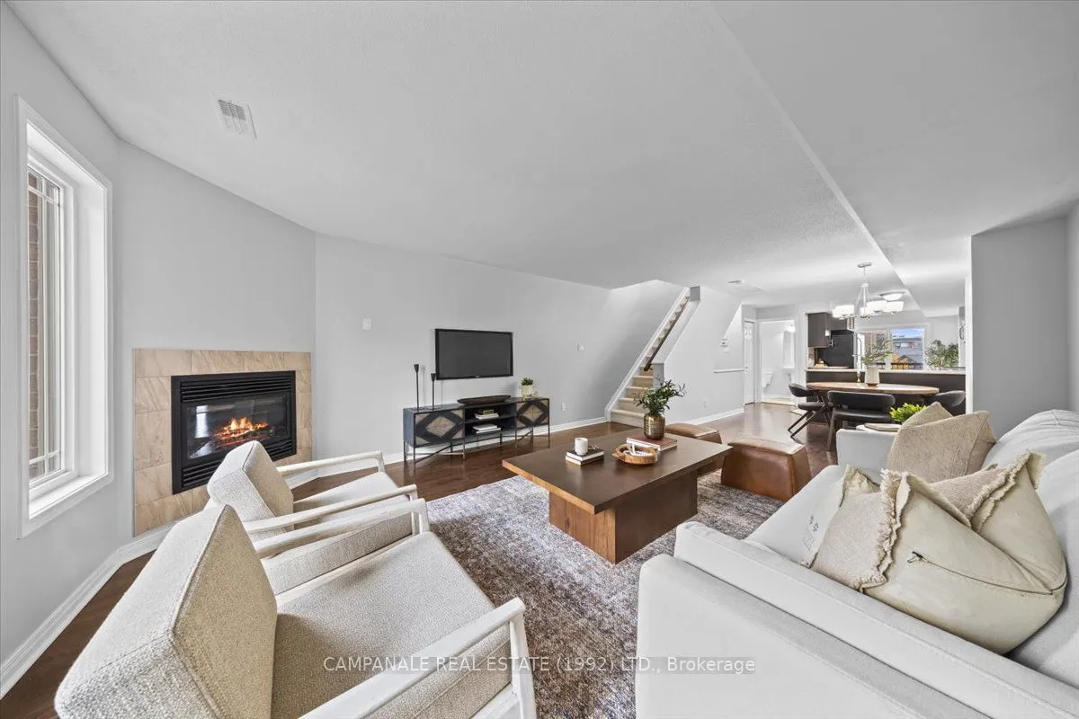 679 Via Amalfi Street
