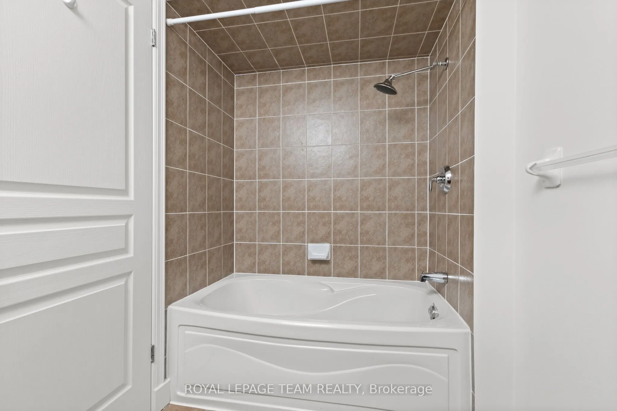 200 Besserer Street, #503