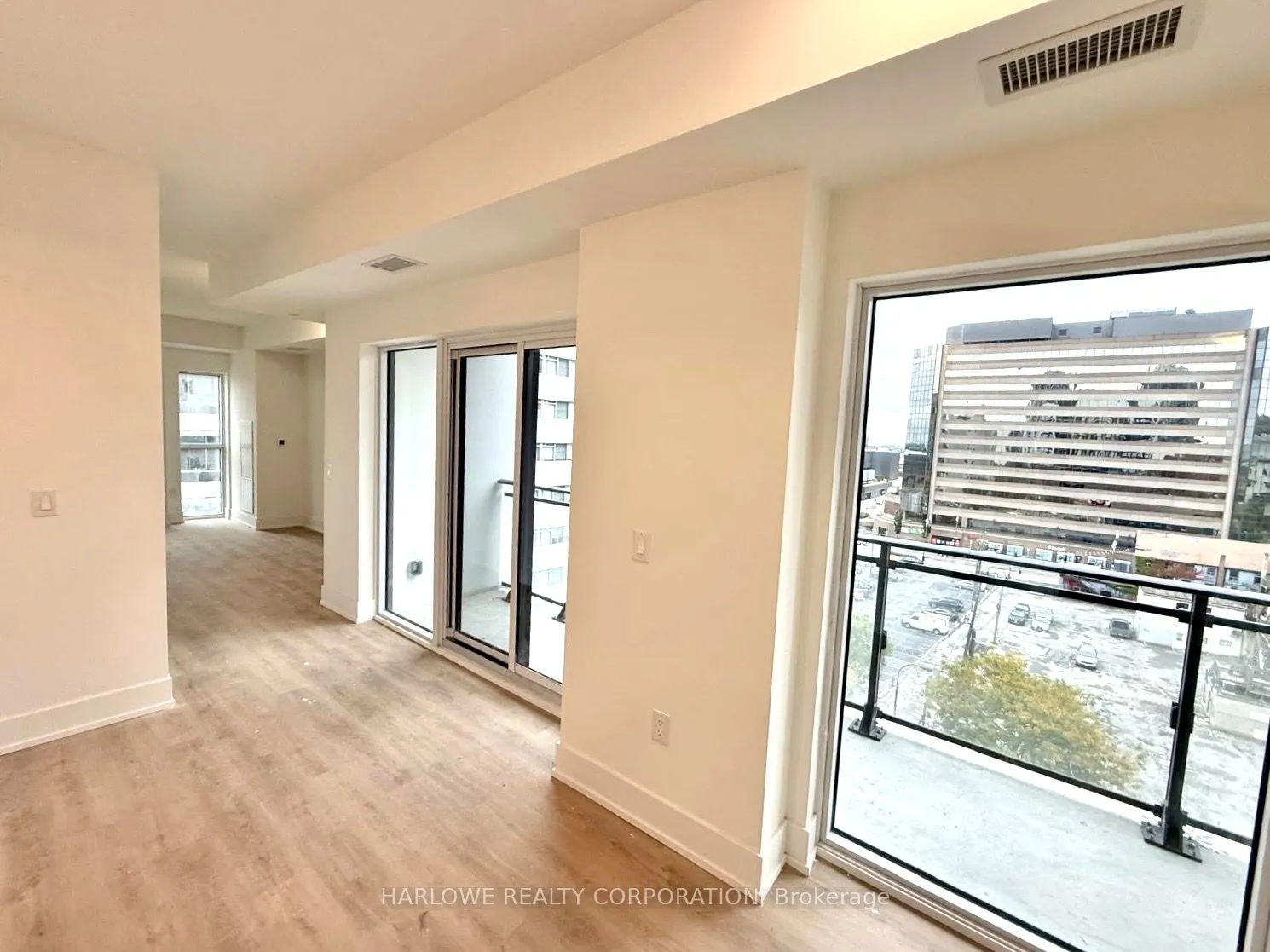206 King Street W, #708