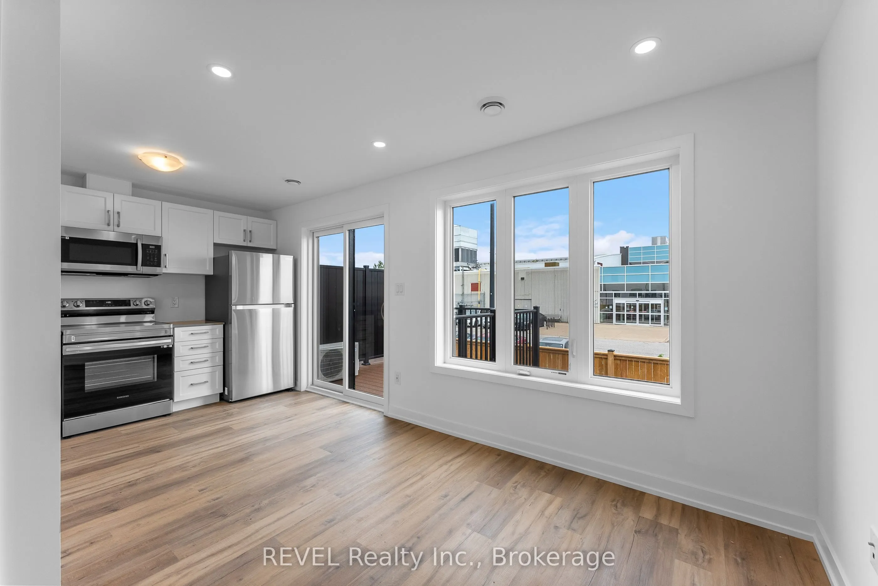 4263 Fourth Avenue, #622