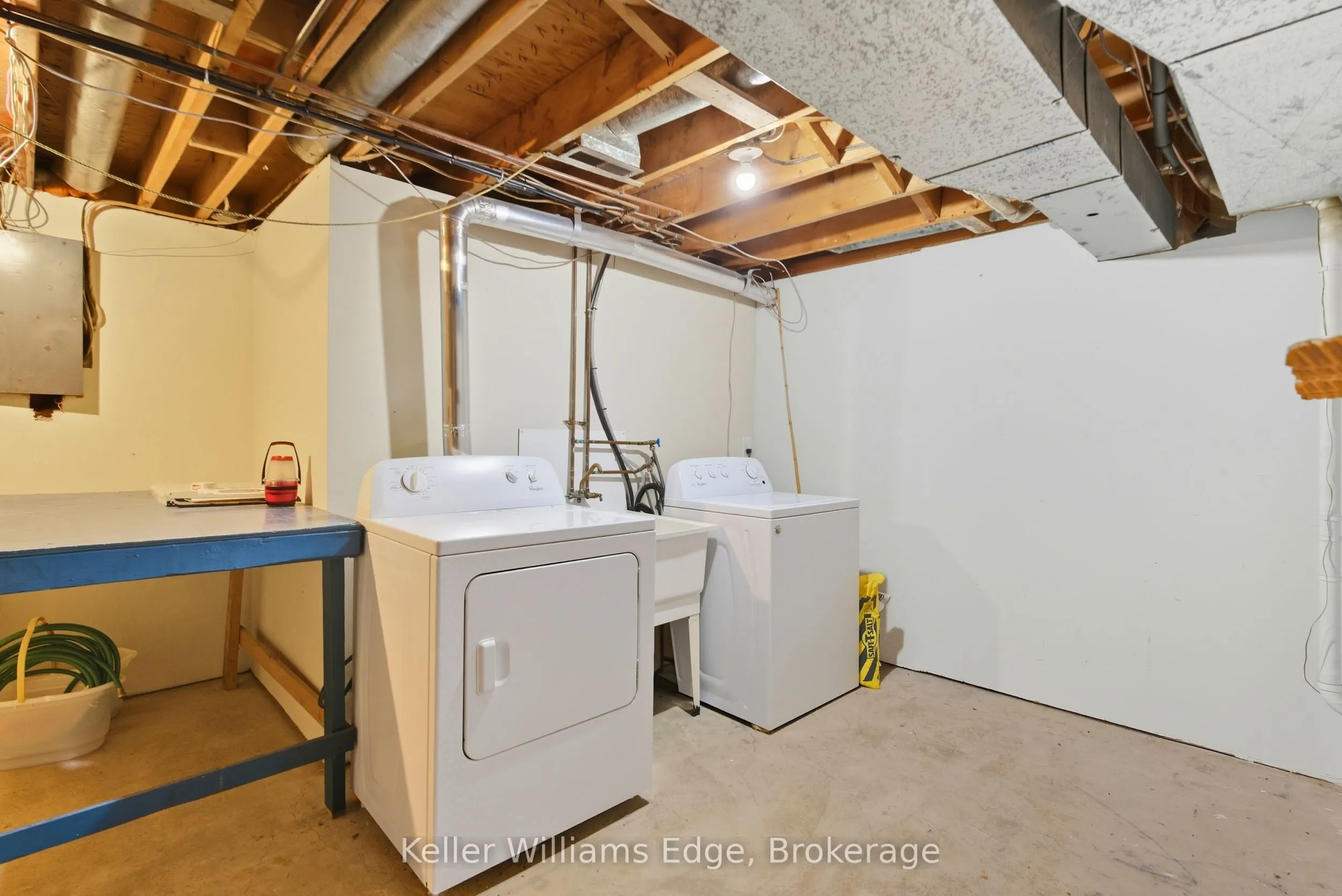 28 Underhill Crescent, #19