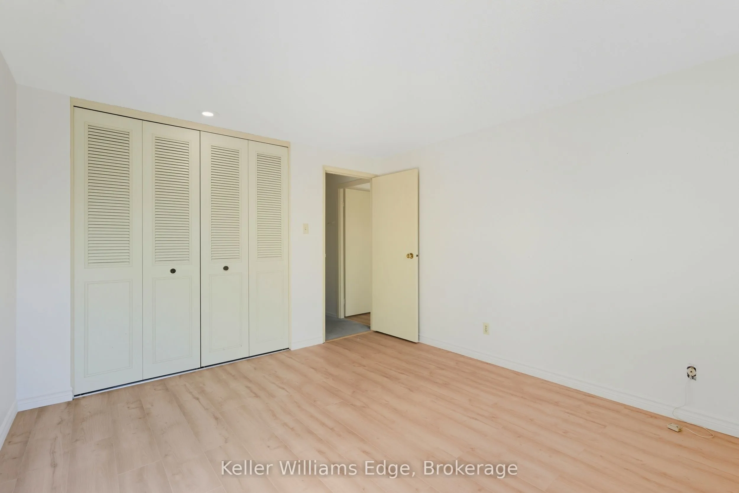 28 Underhill Crescent, #19