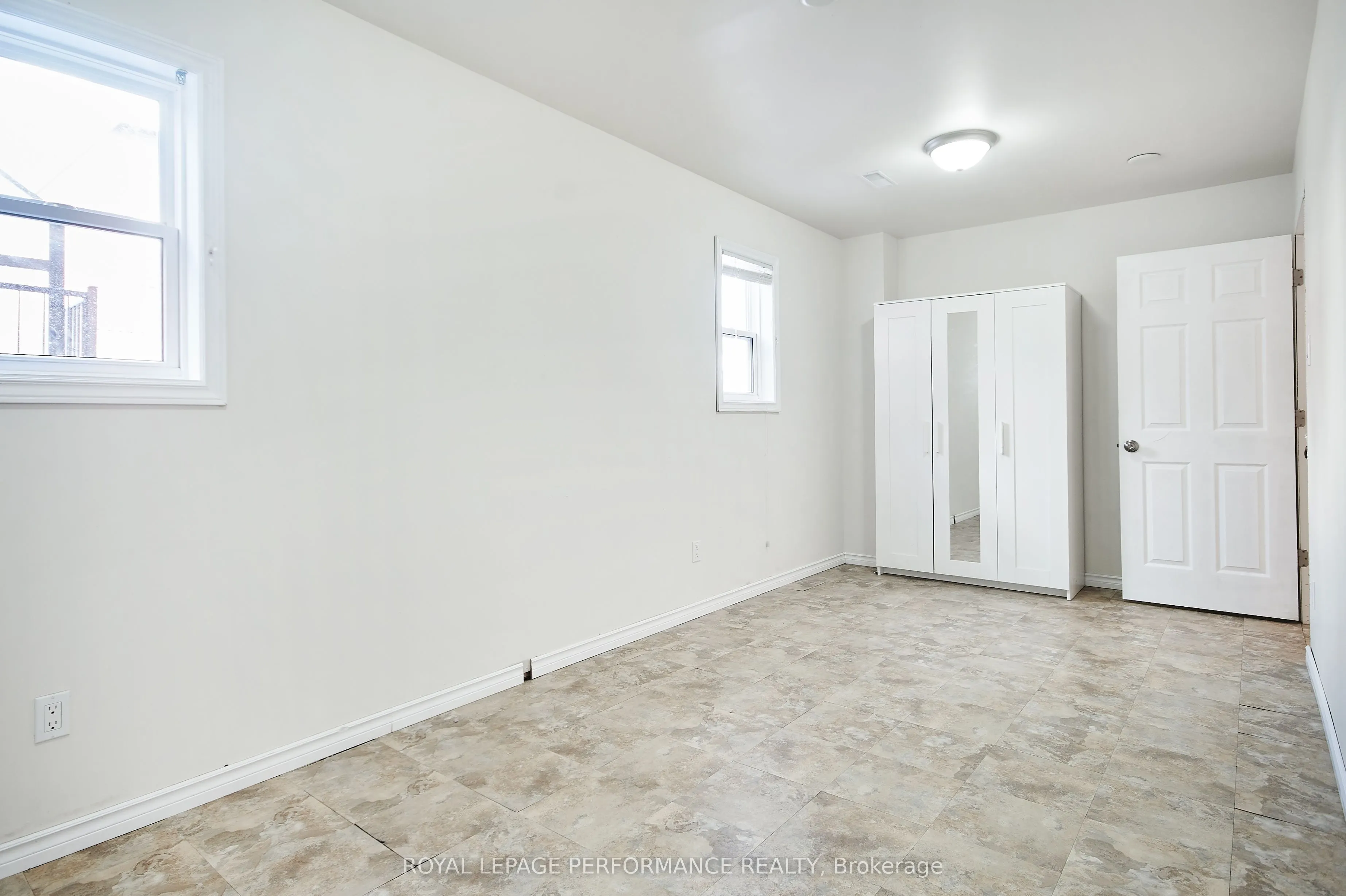 26 Aylmer Avenue