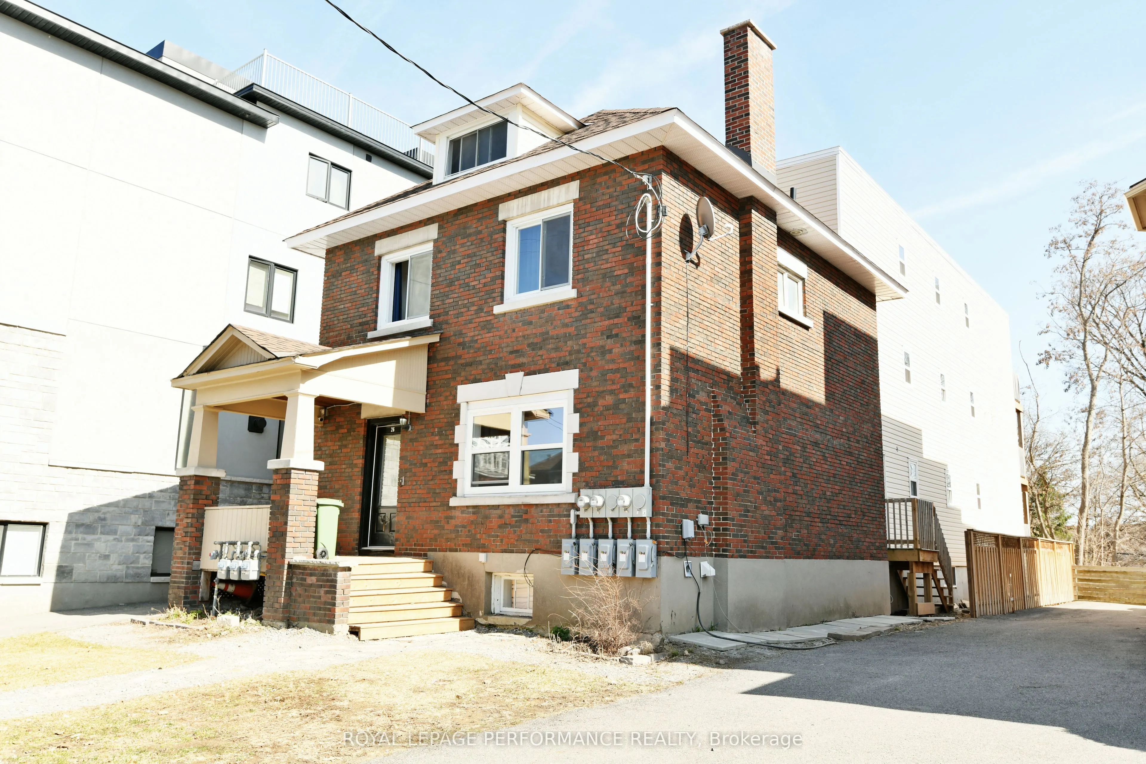 26 Aylmer Avenue
