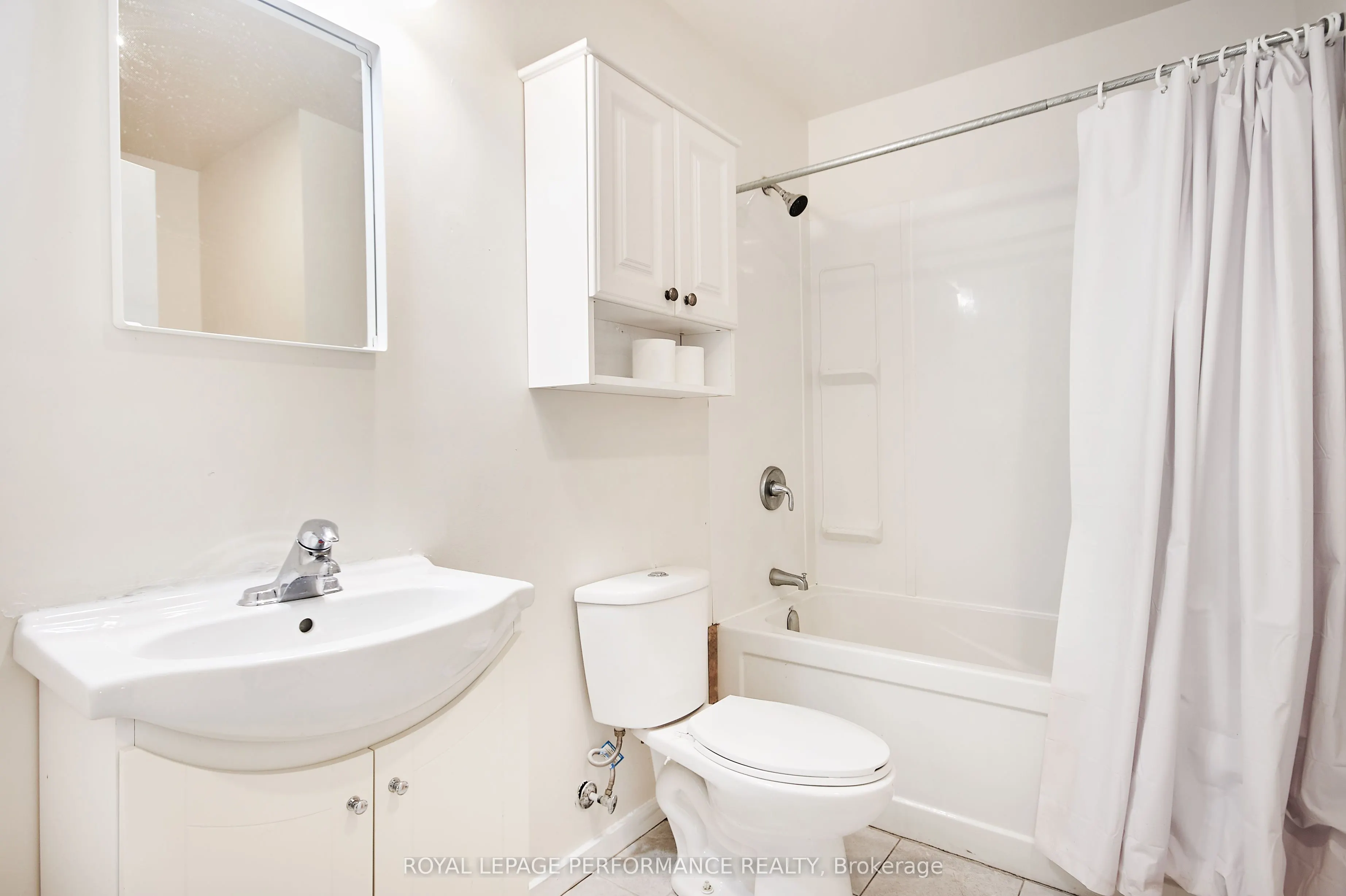 26 Aylmer Avenue
