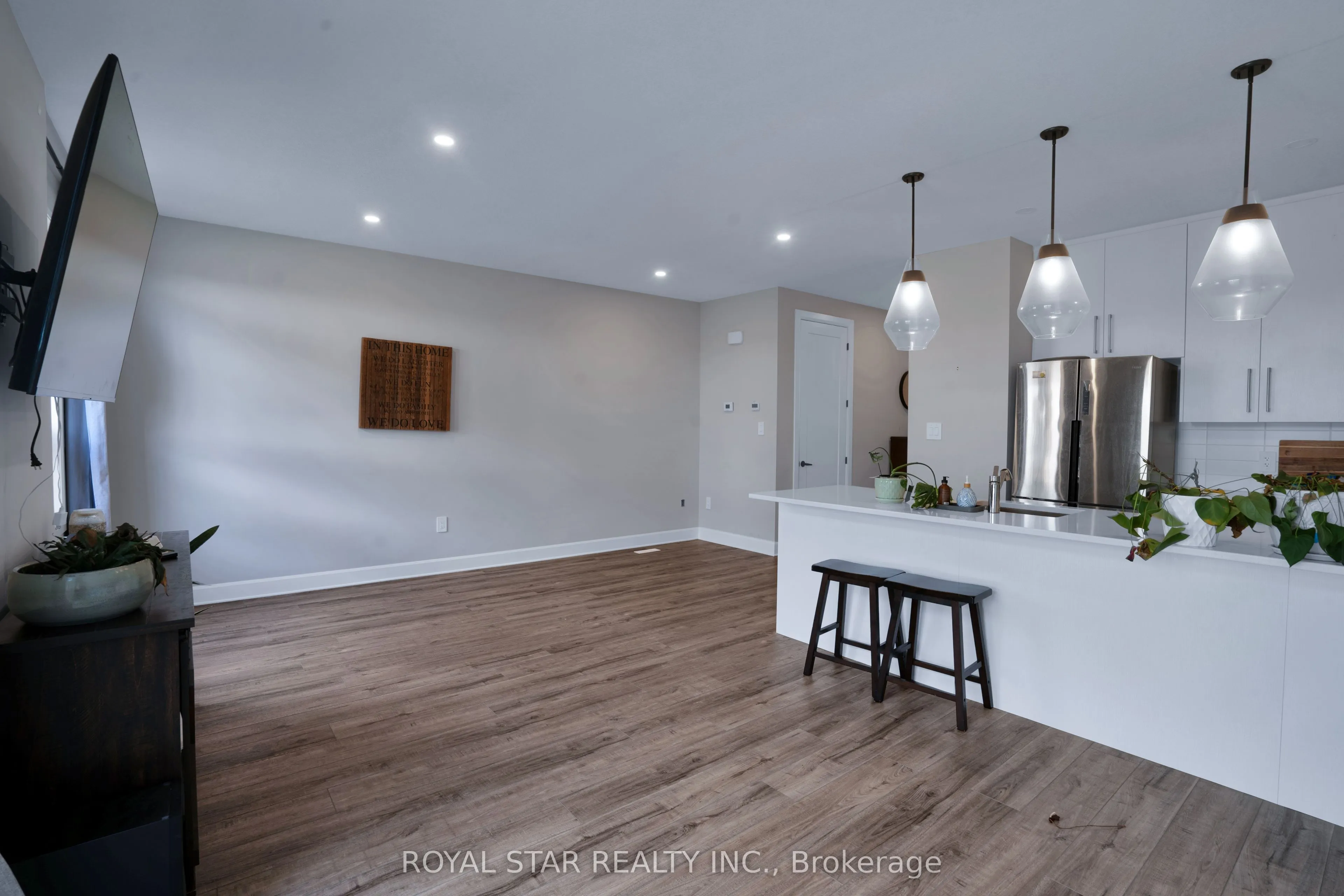 175 Doan Drive, #108