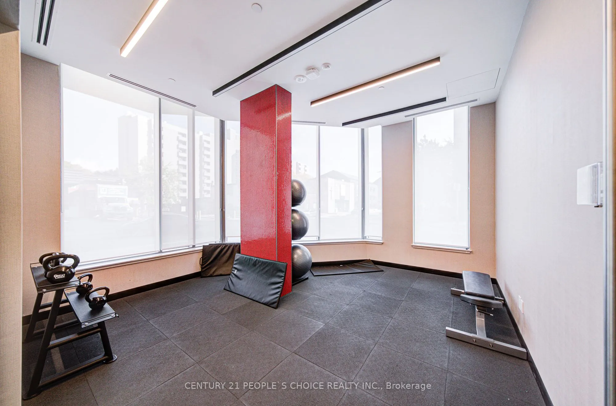 212 King William Street, #401