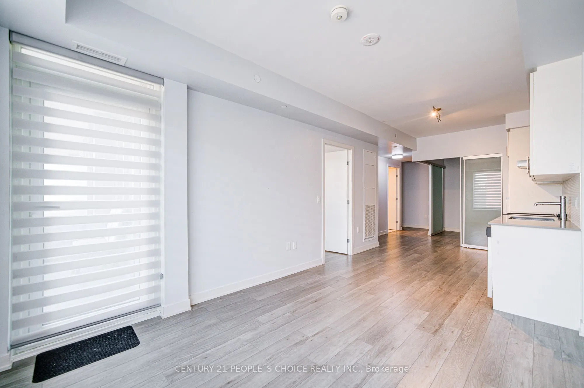 212 King William Street, #401