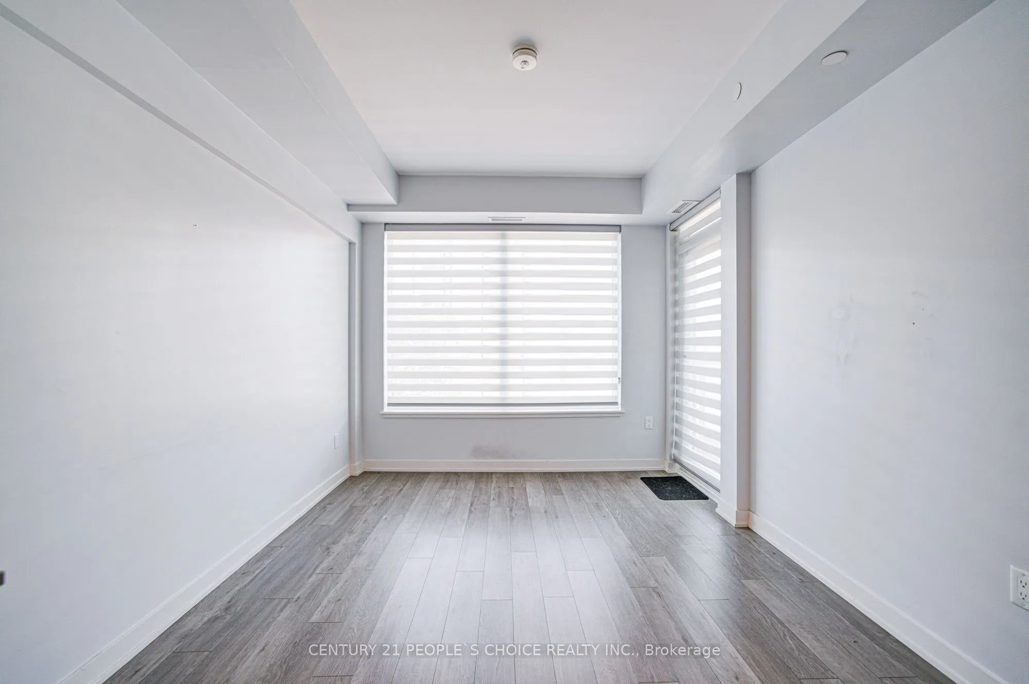 212 King William Street, #401