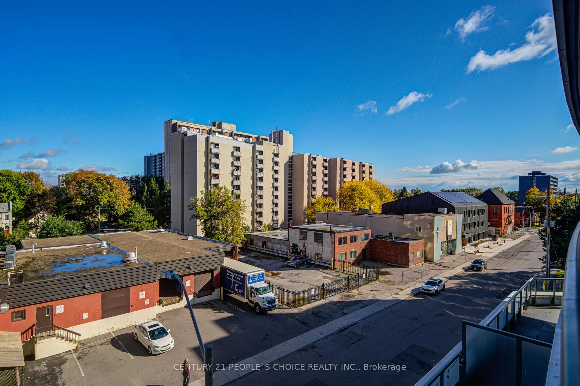 212 King William Street, #401