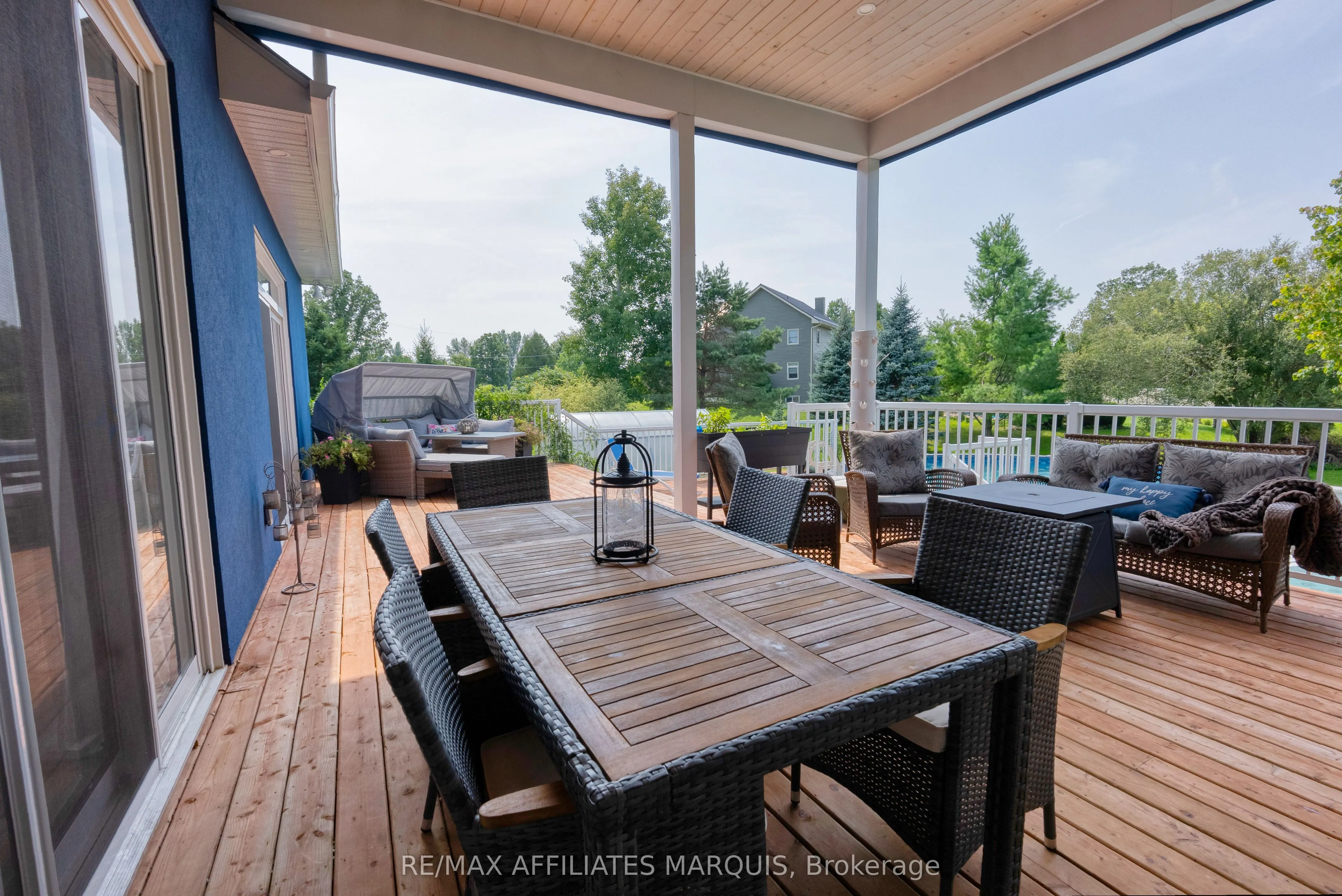 23 TUDOR Circle