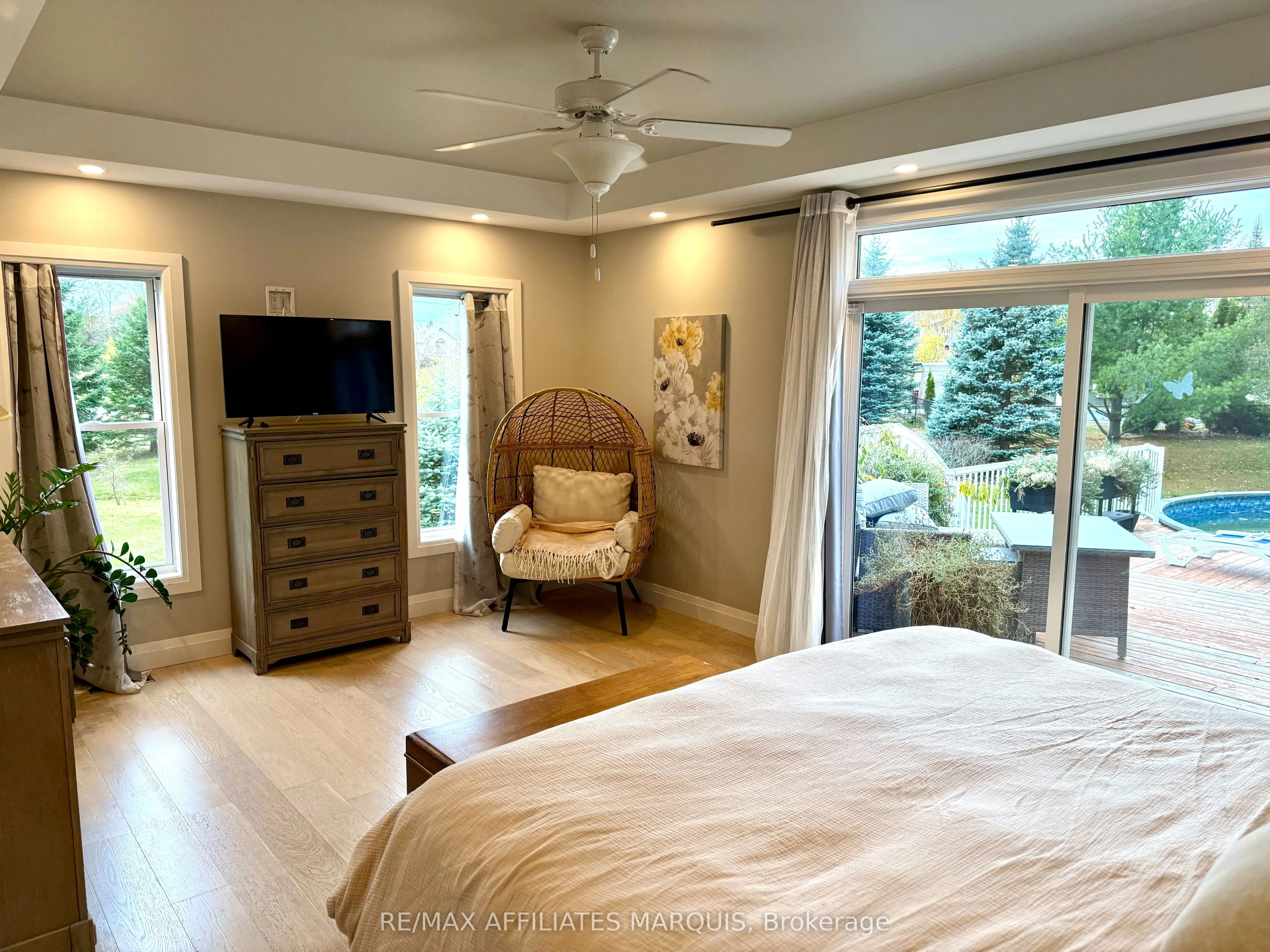 23 TUDOR Circle