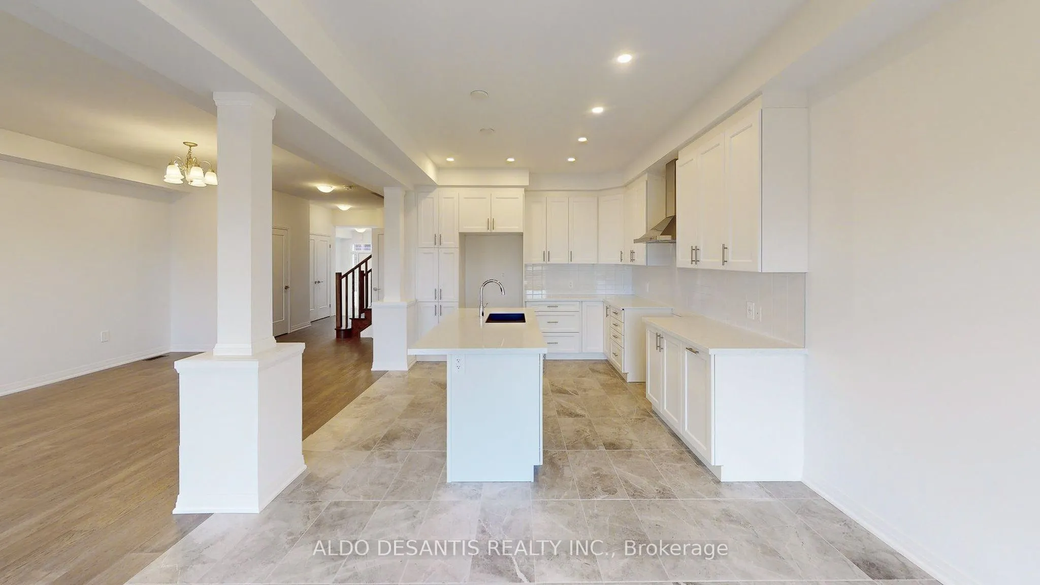 196 Cittadella Boulevard