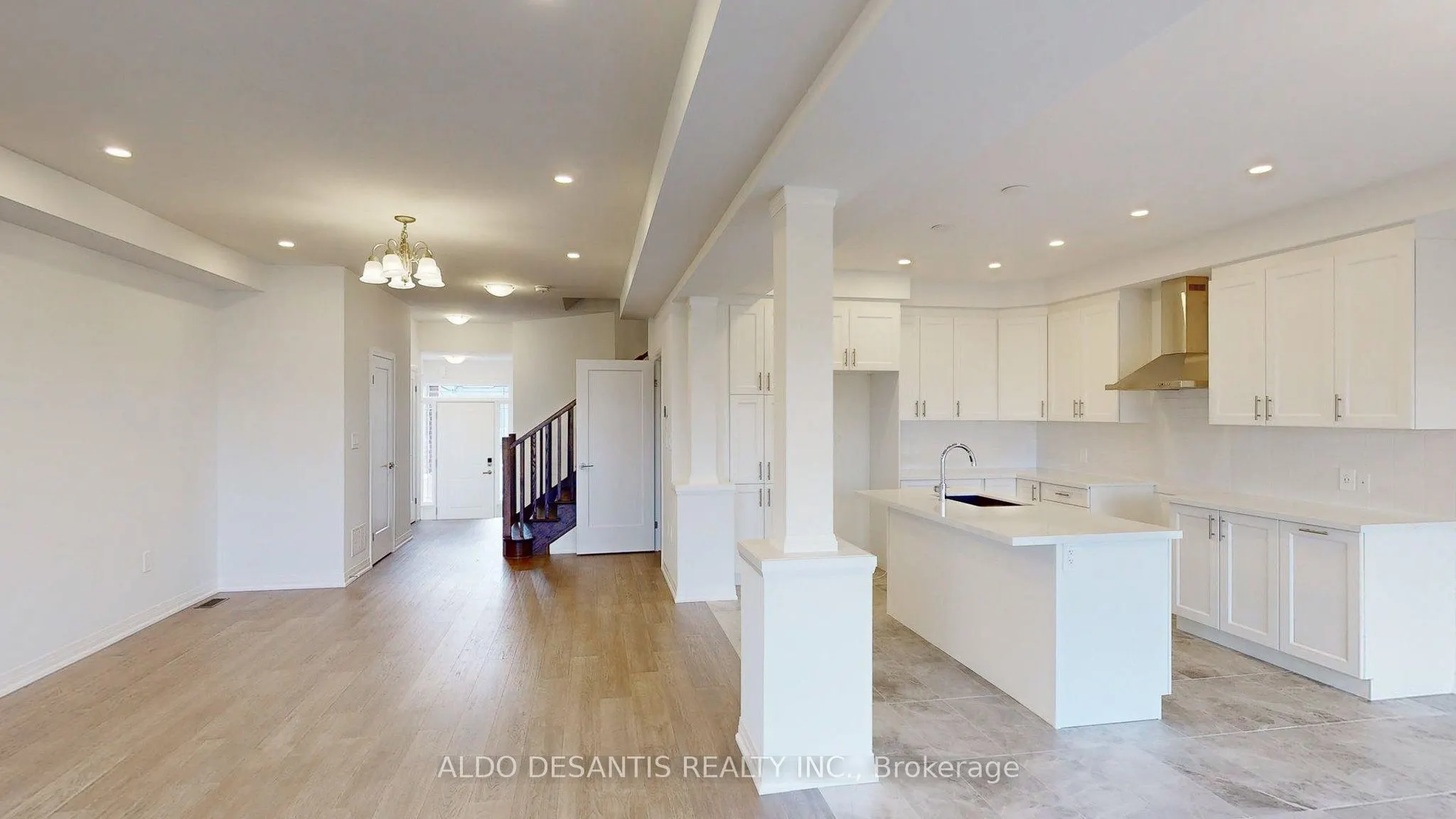 196 Cittadella Boulevard