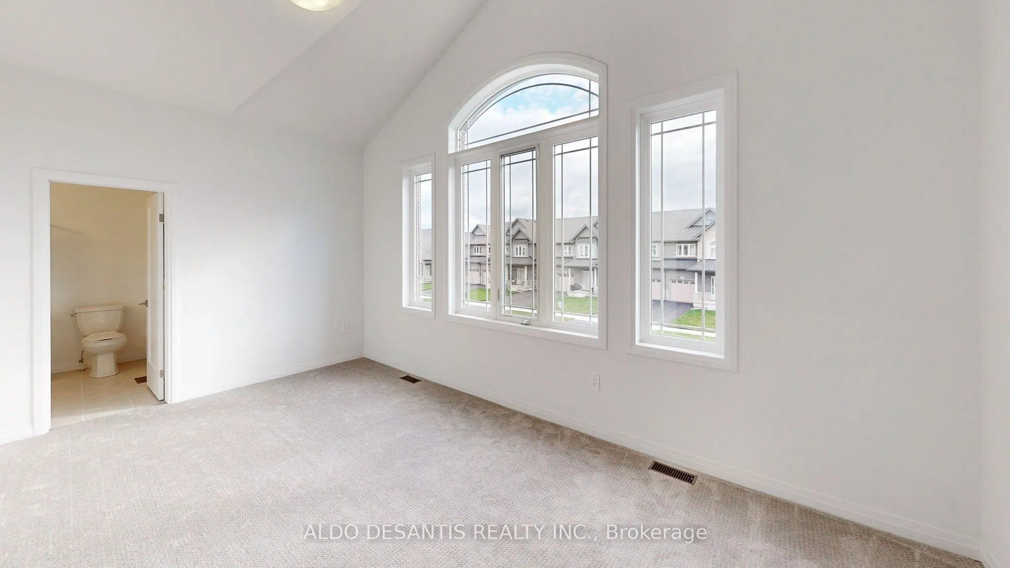 196 Cittadella Boulevard