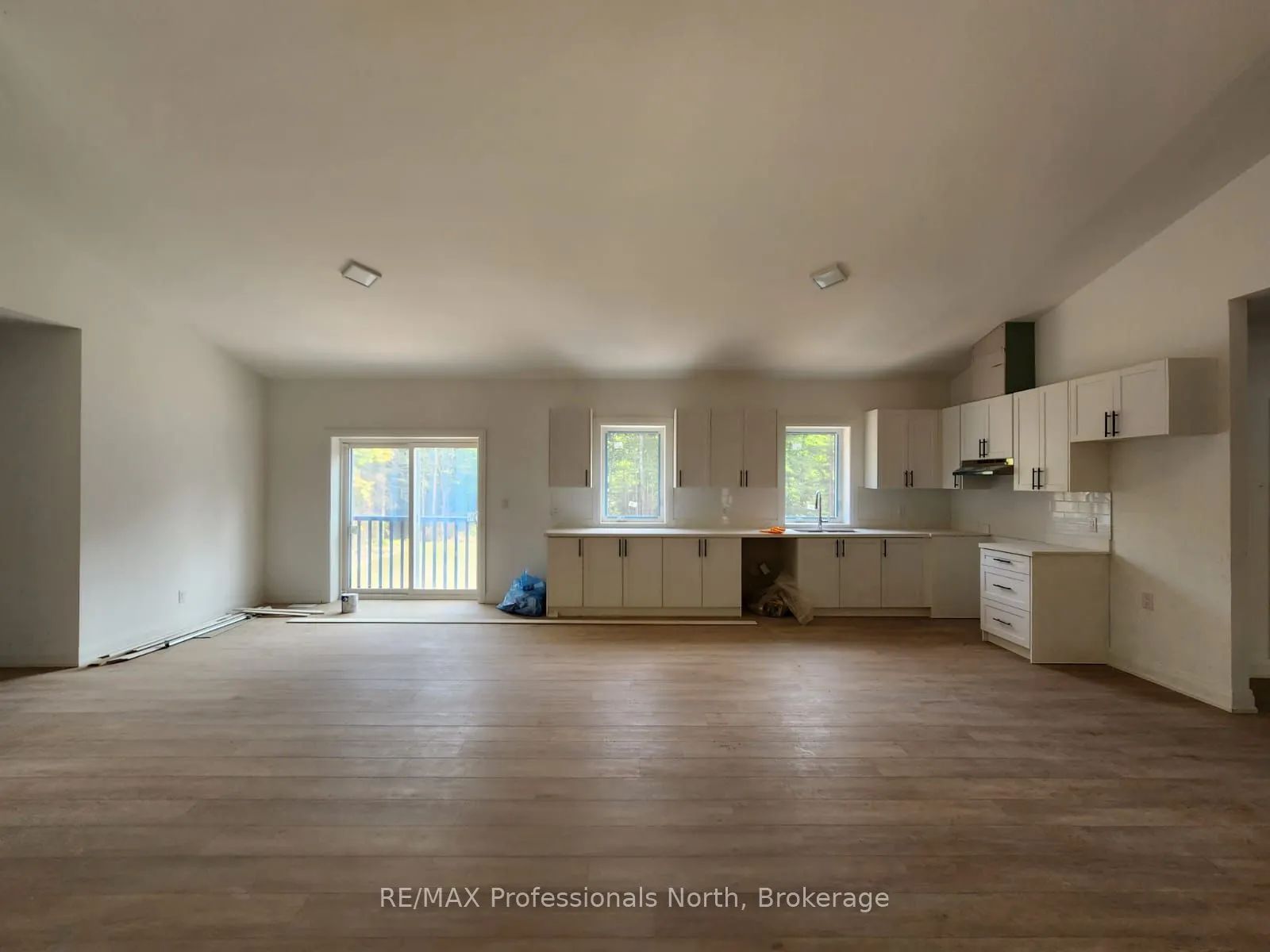 282 ECHO RIDGE Road
