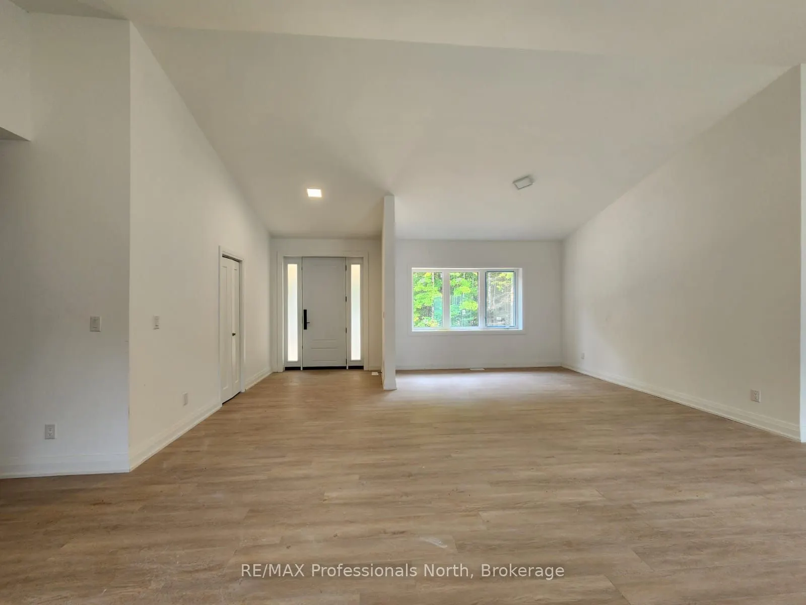 282 ECHO RIDGE Road