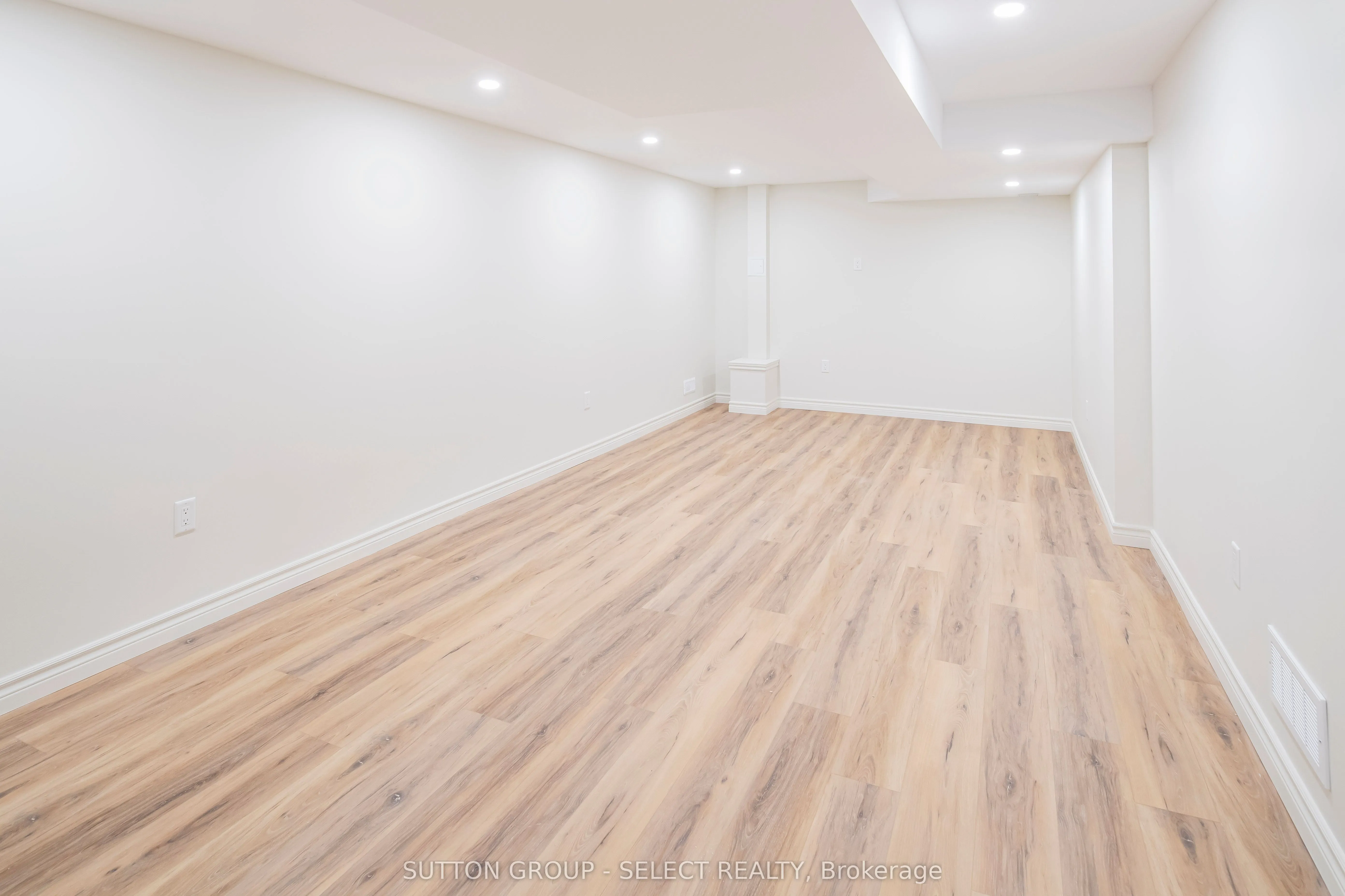 70 Sunnyside Drive, #3