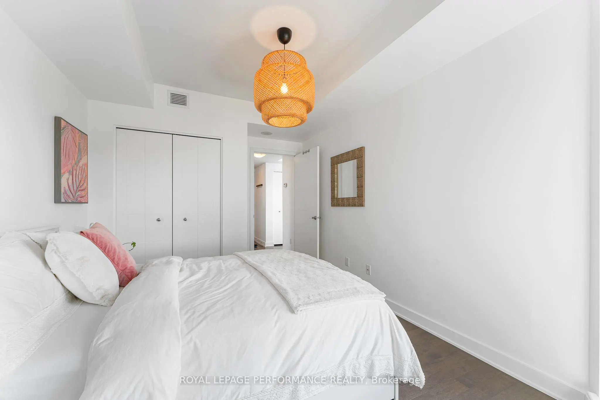 40 Nepean Street, #1305