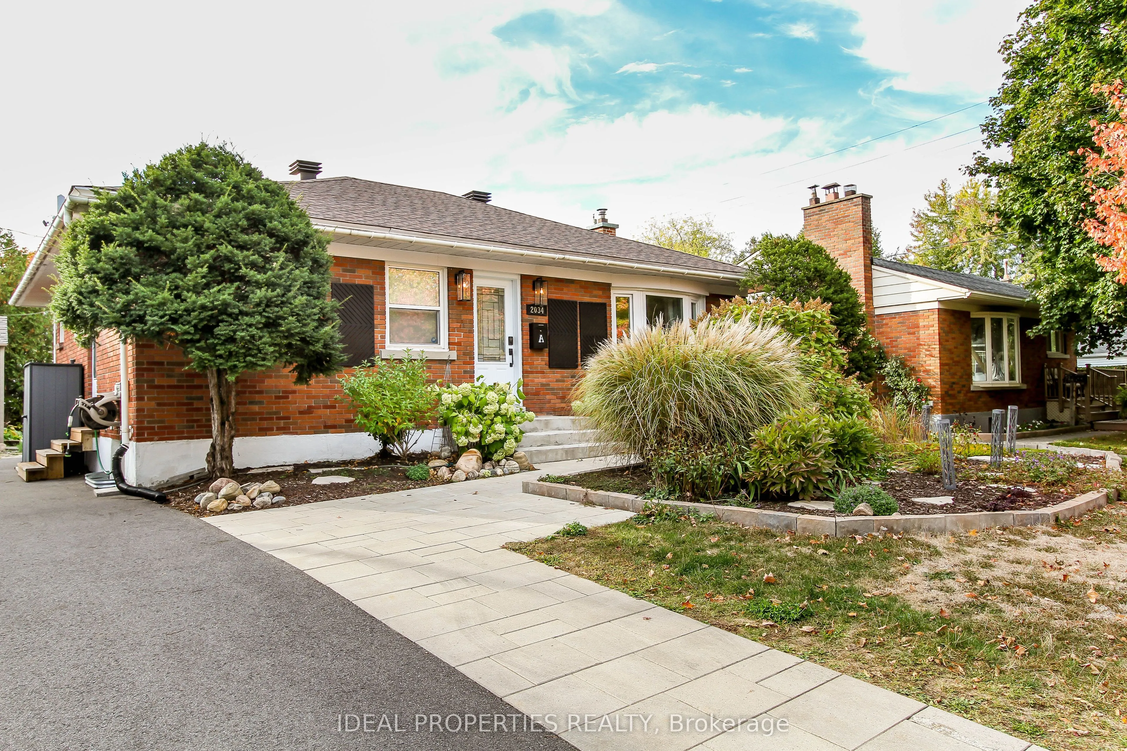 2034 Saunderson Drive, #A