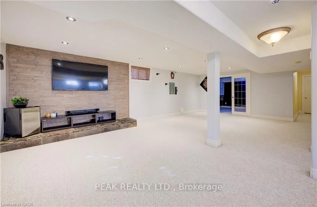 171 Pine Valley Drive