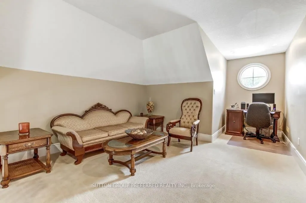 124 North Centre Road, #23