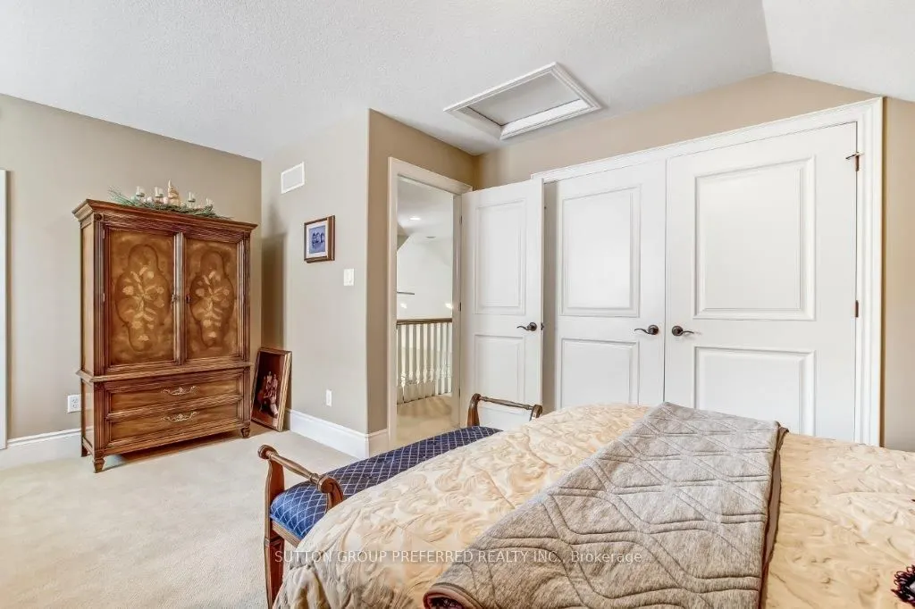 124 North Centre Road, #23