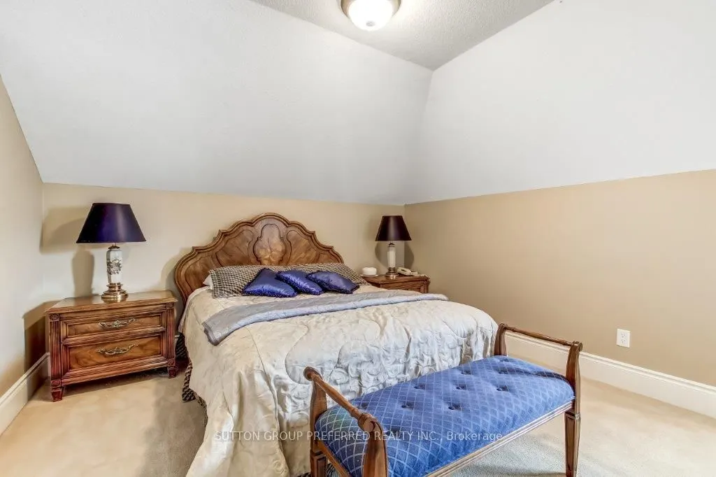 124 North Centre Road, #23
