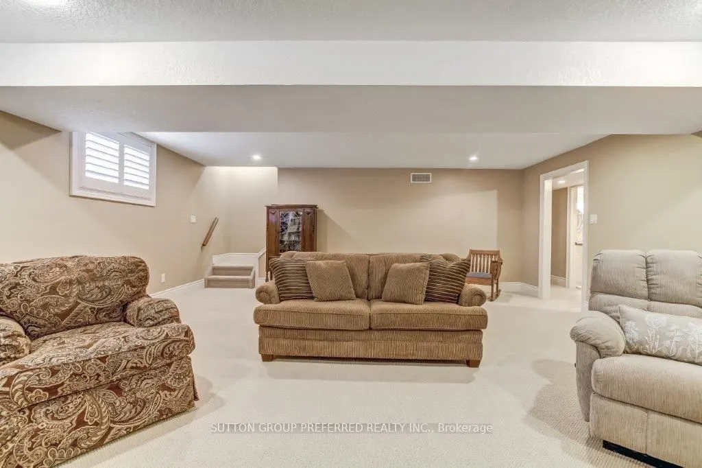 124 North Centre Road, #23