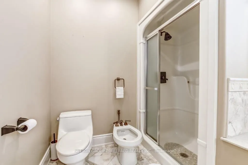 124 North Centre Road, #23