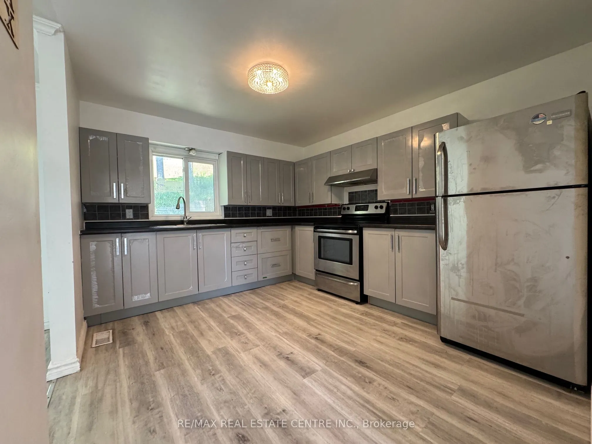 648 Doon Village Road, #5