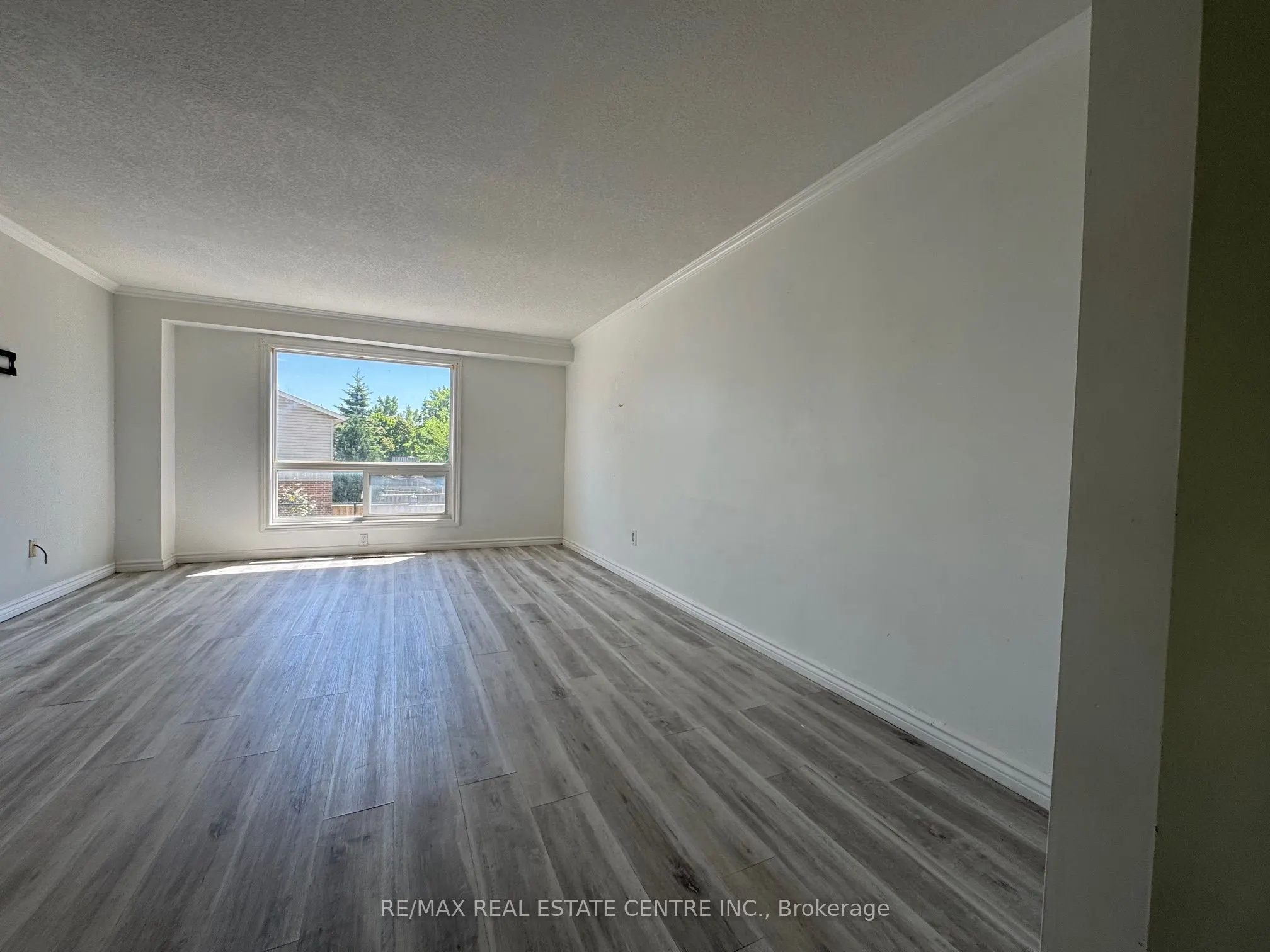 648 Doon Village Road, #5