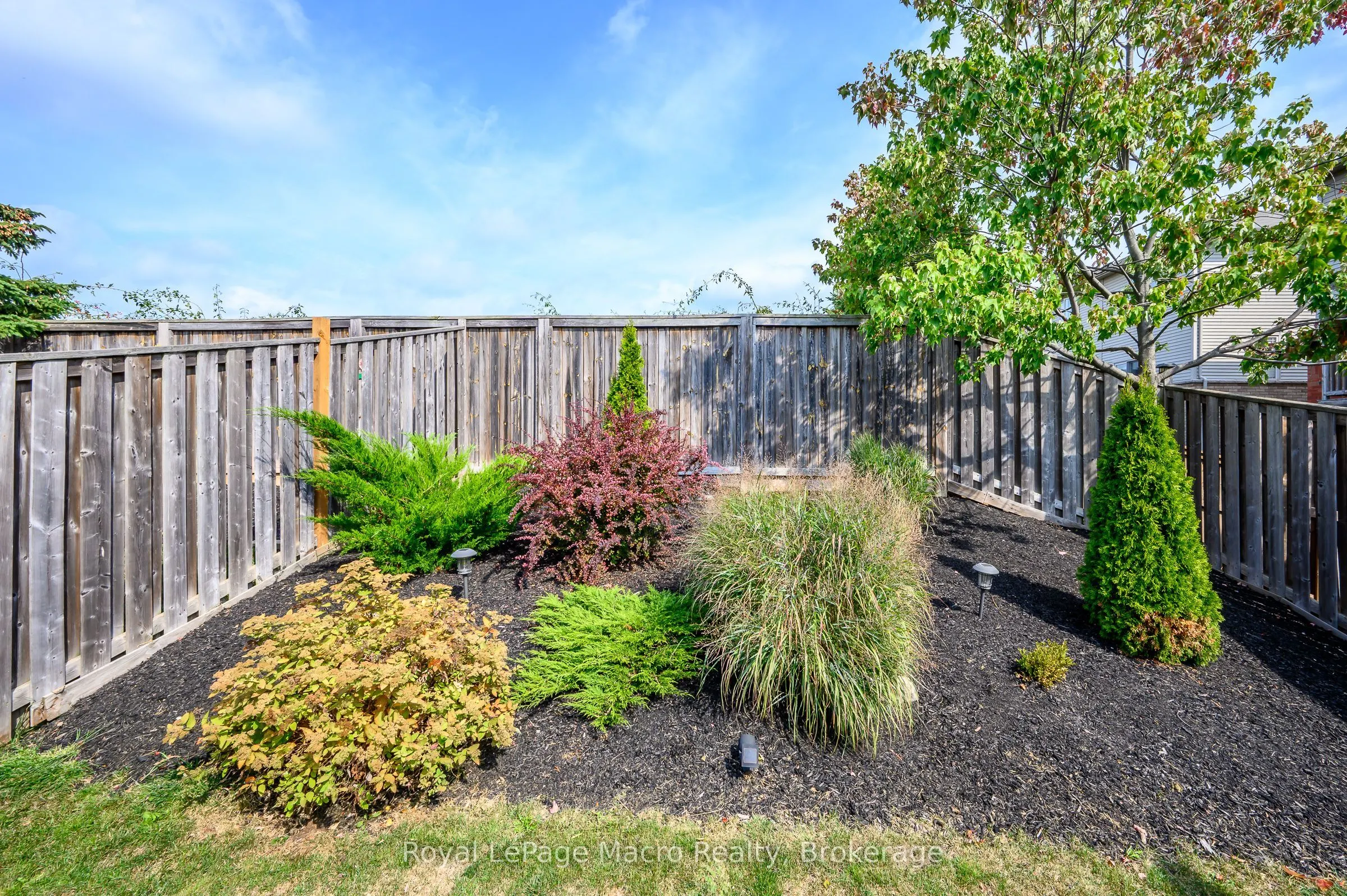 69 Escarpment Drive