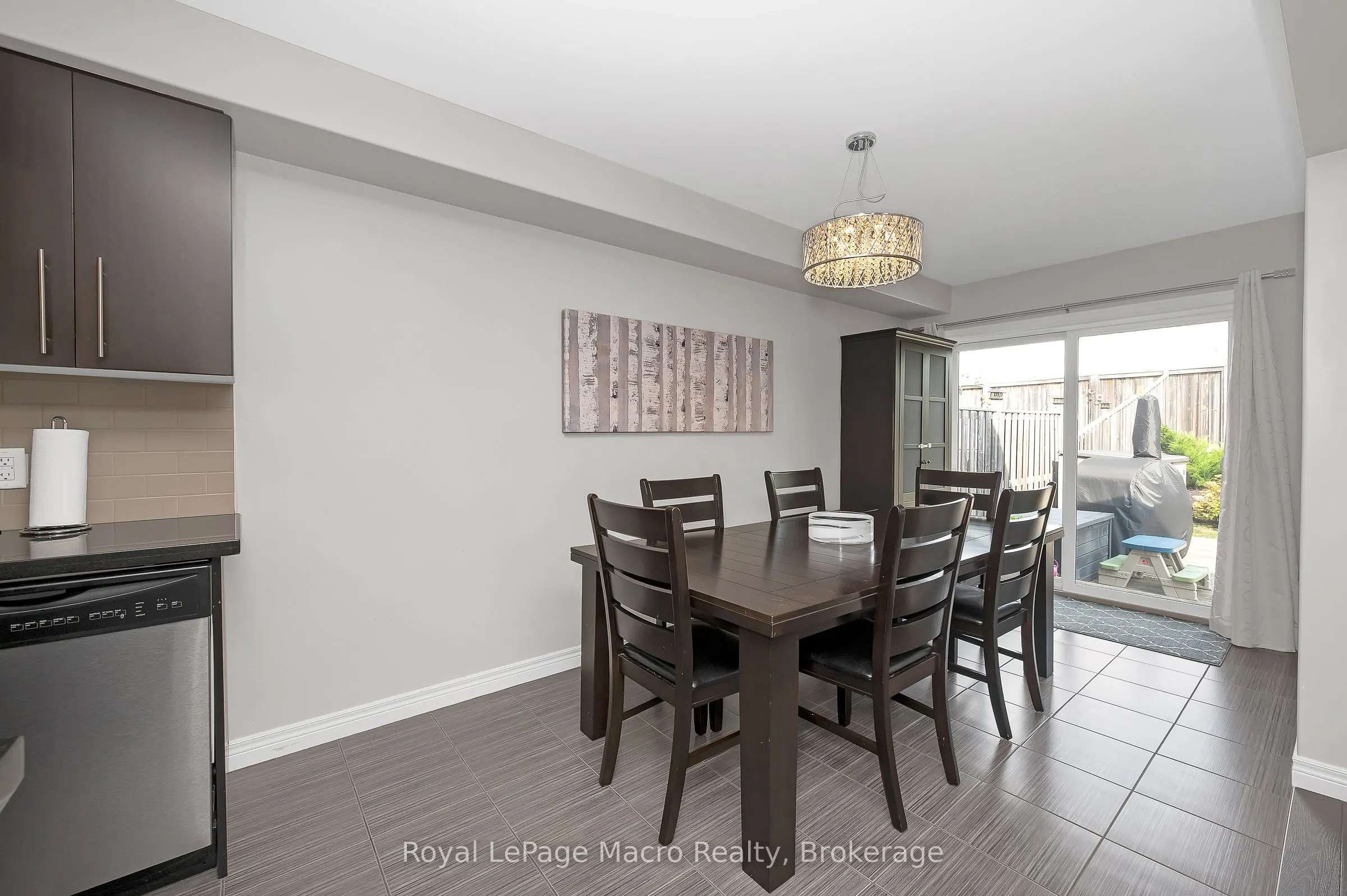 69 Escarpment Drive