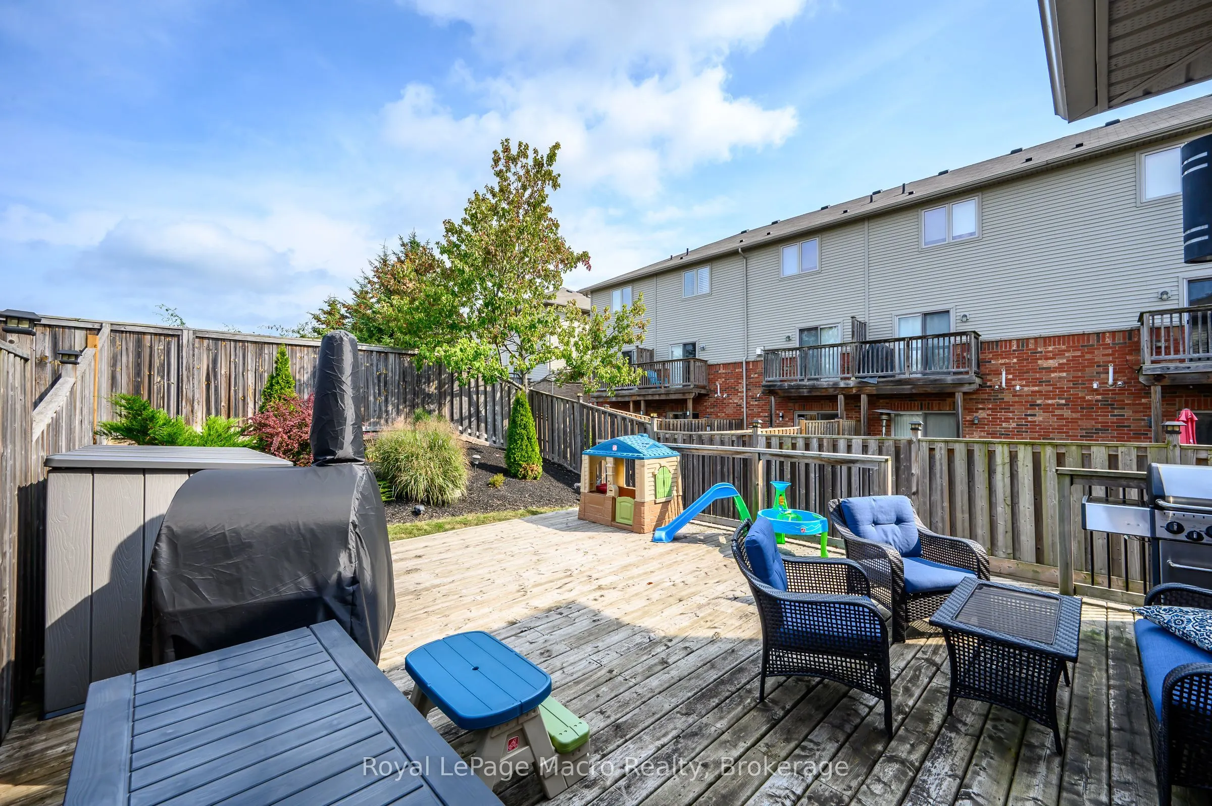 69 Escarpment Drive
