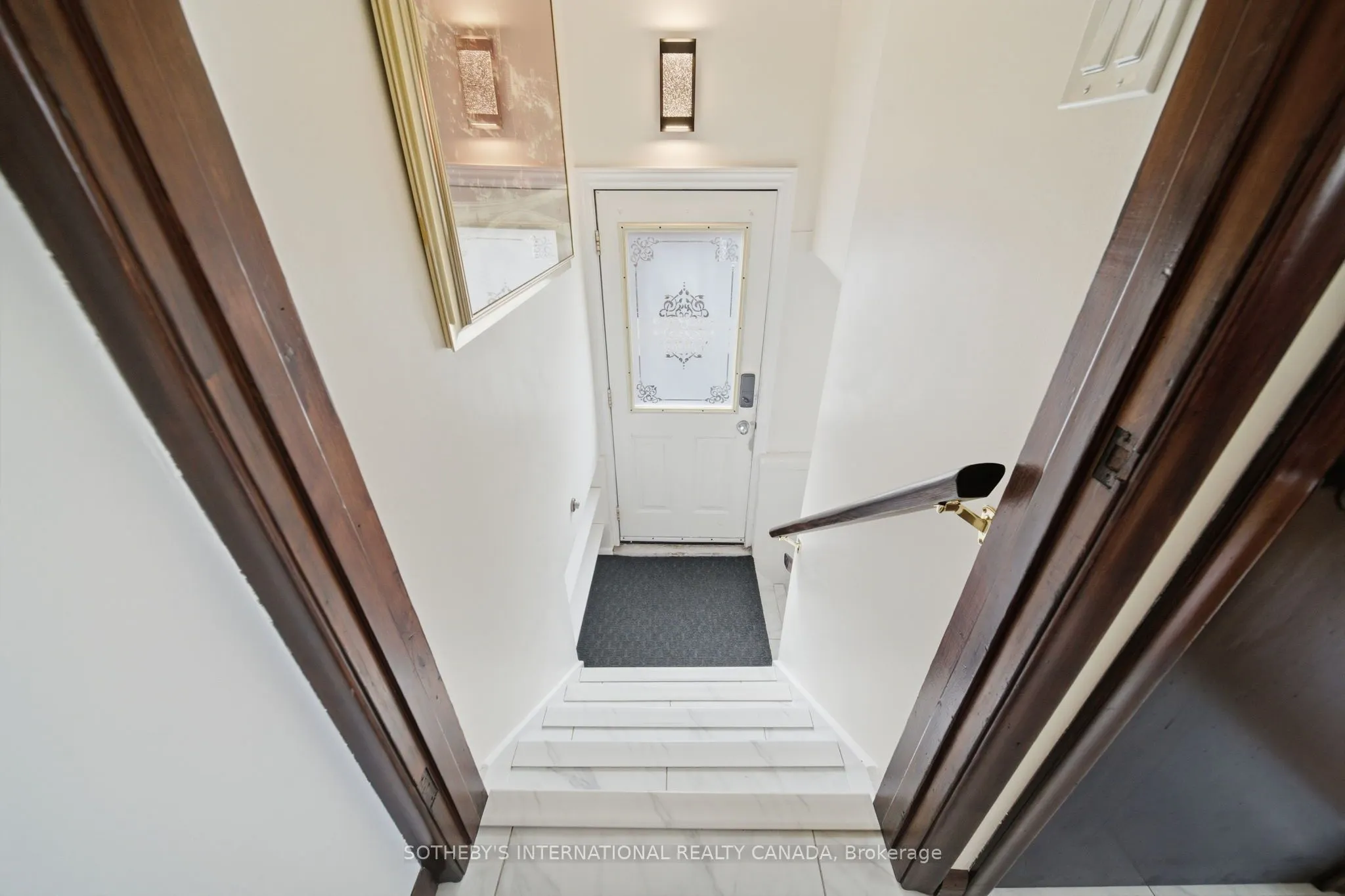 23 East 16th Street