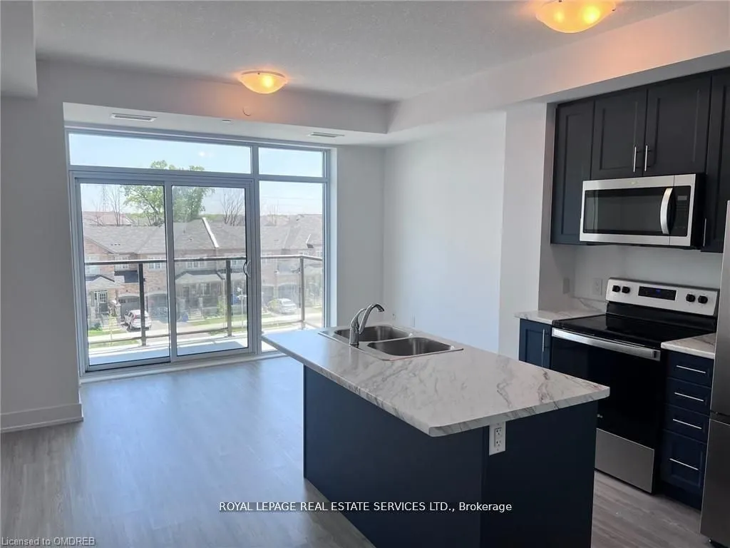 460 Dundas Street E, #329