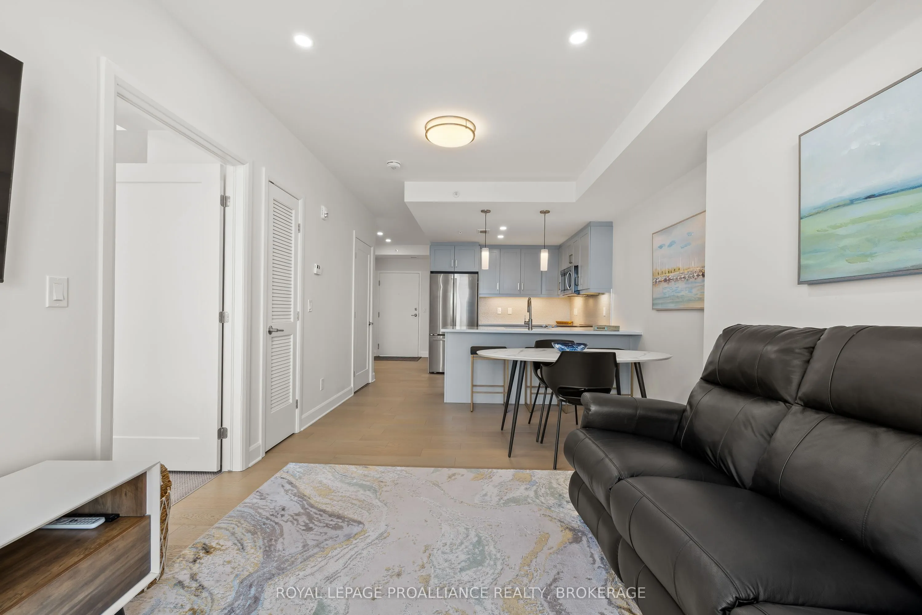 129B South Street, #418