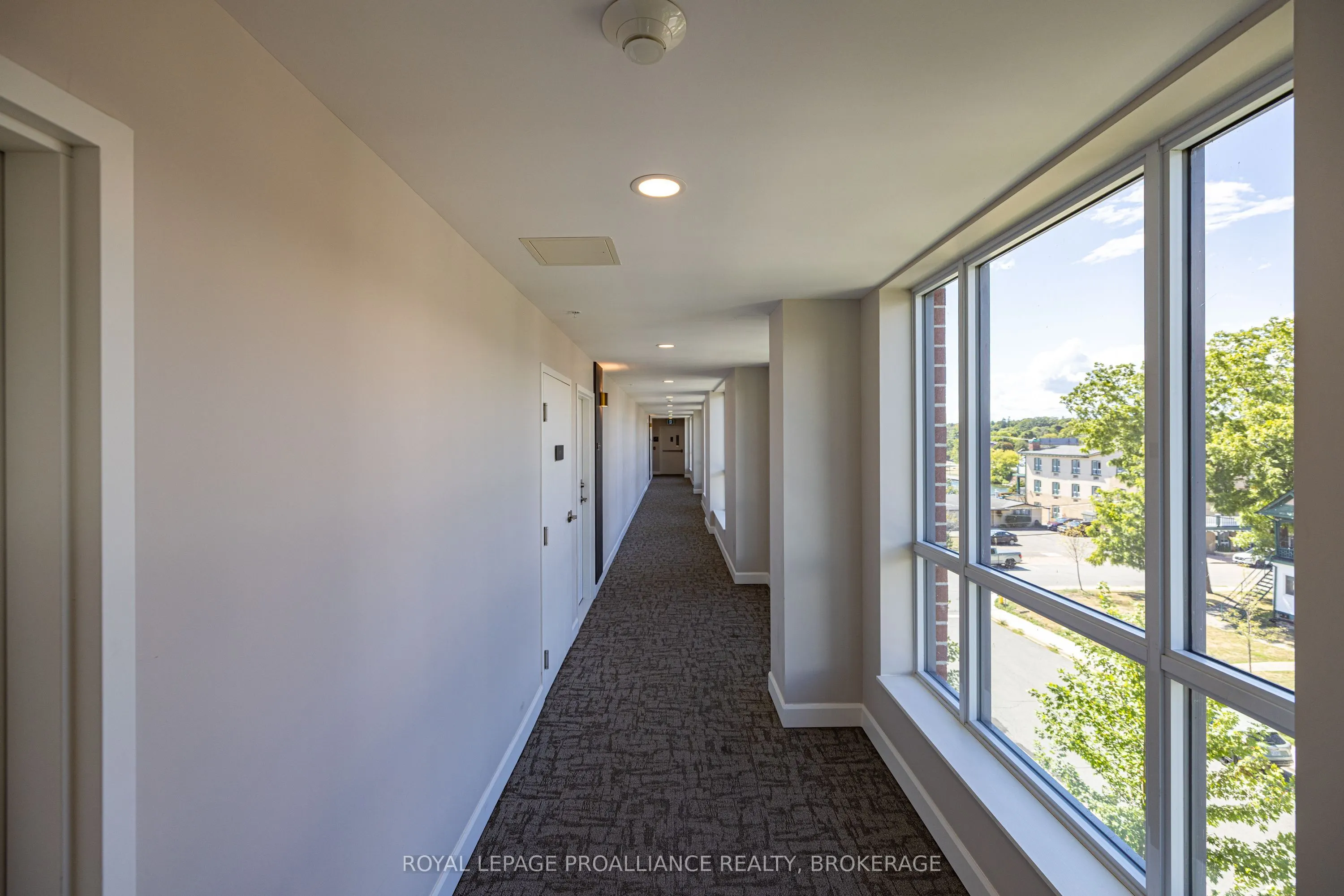 129B South Street, #418