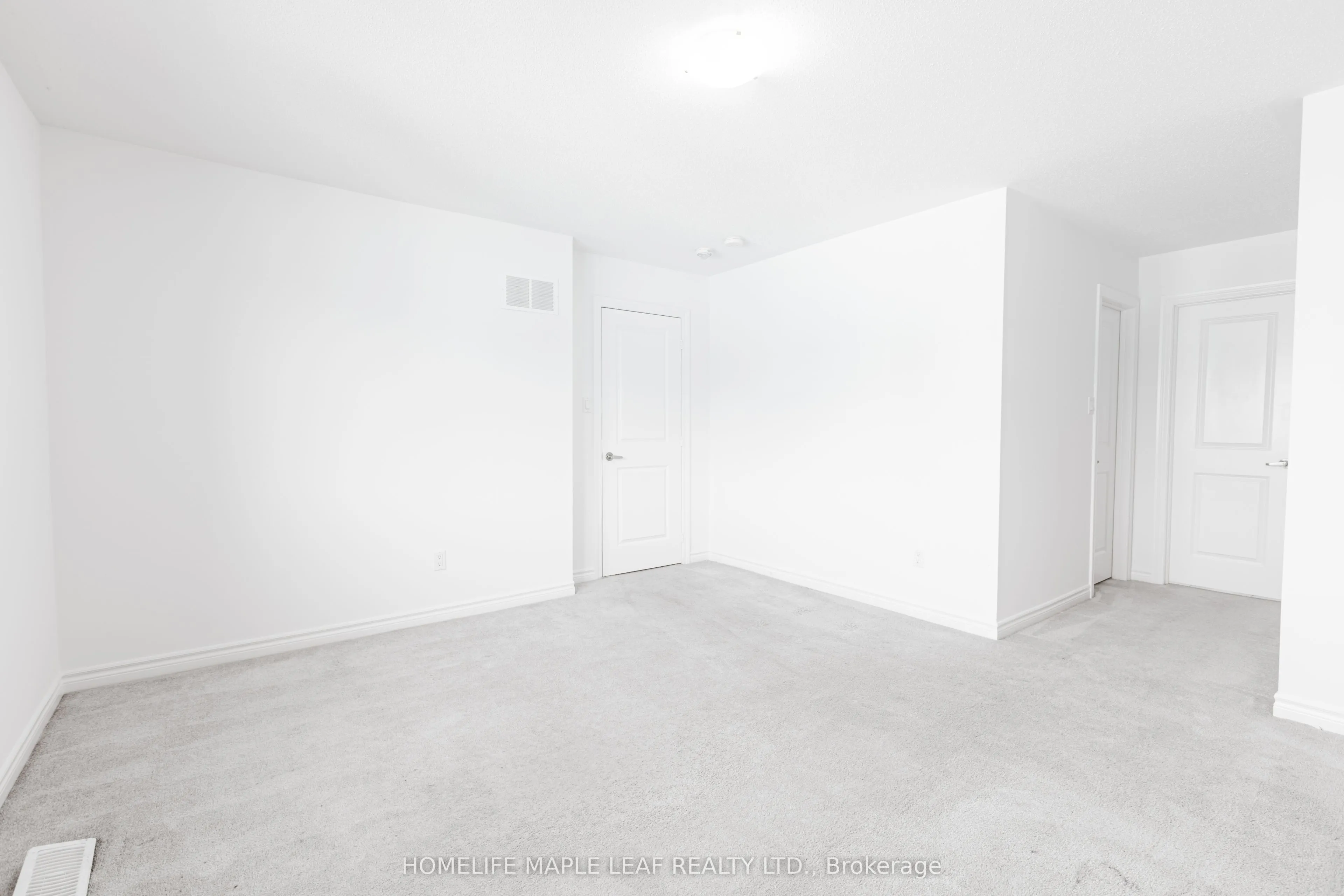 304 Hagan Street E
