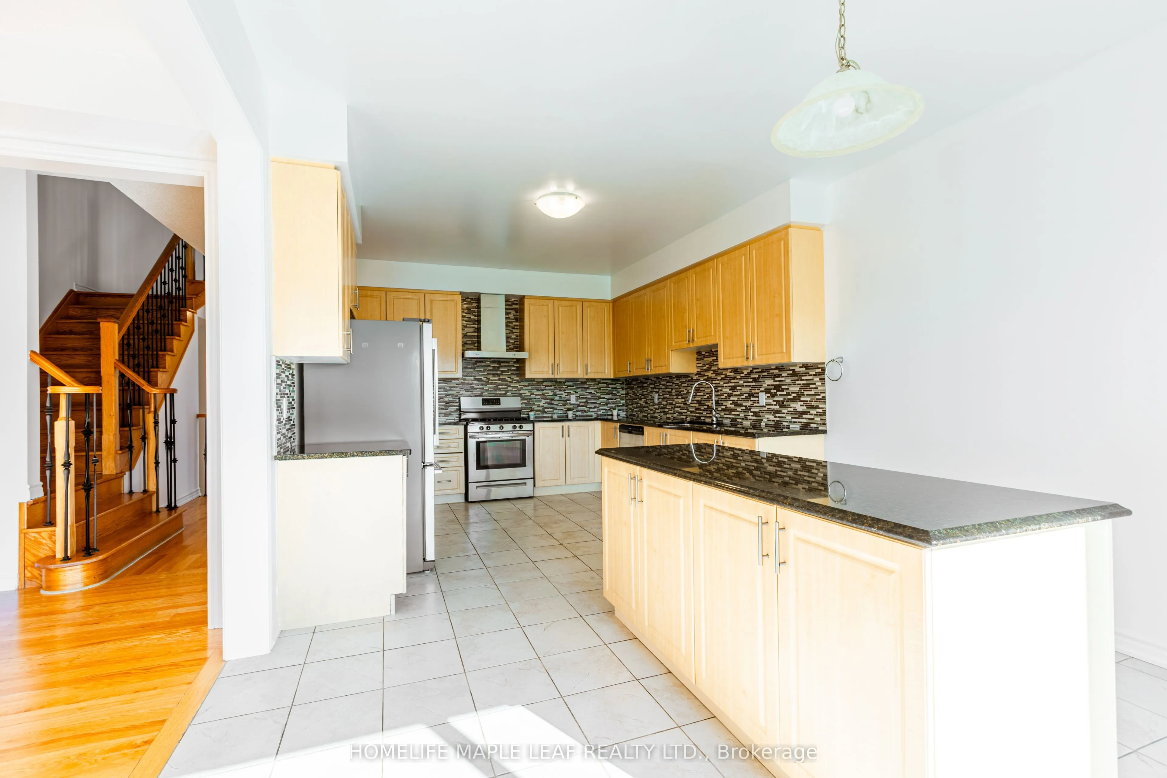 304 Hagan Street E