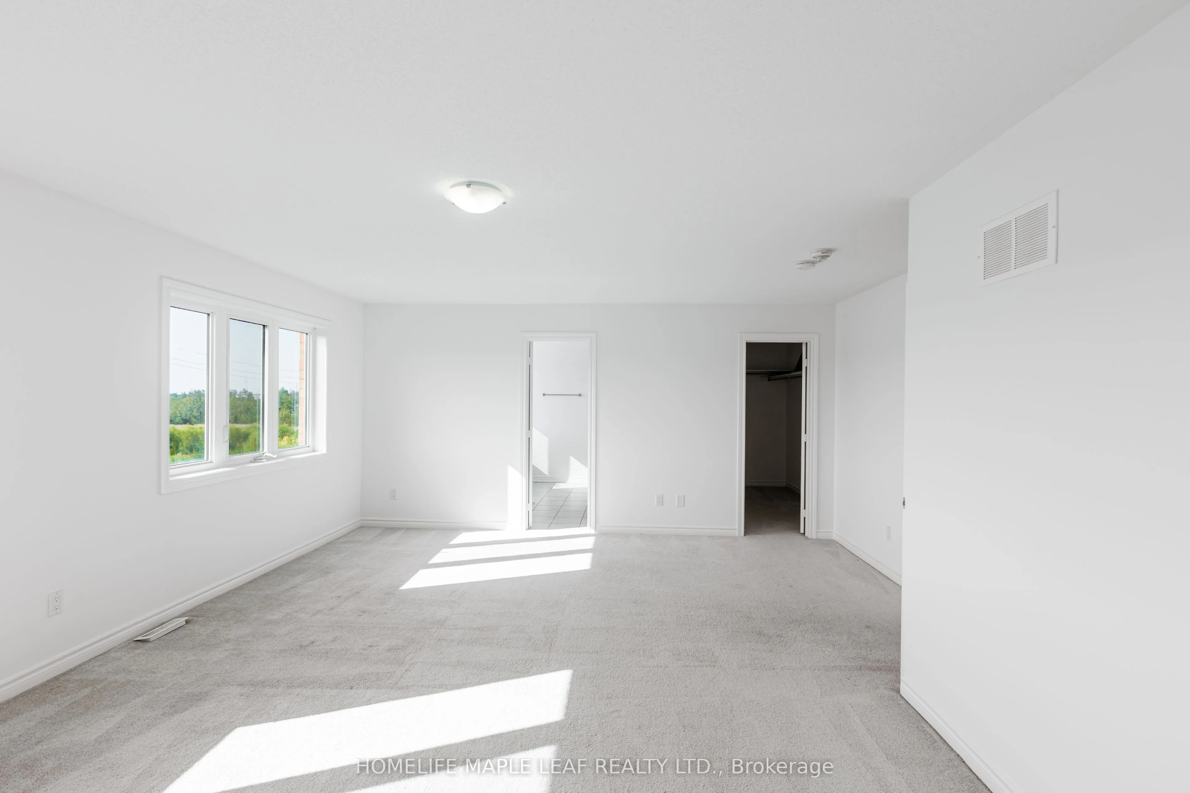 304 Hagan Street E