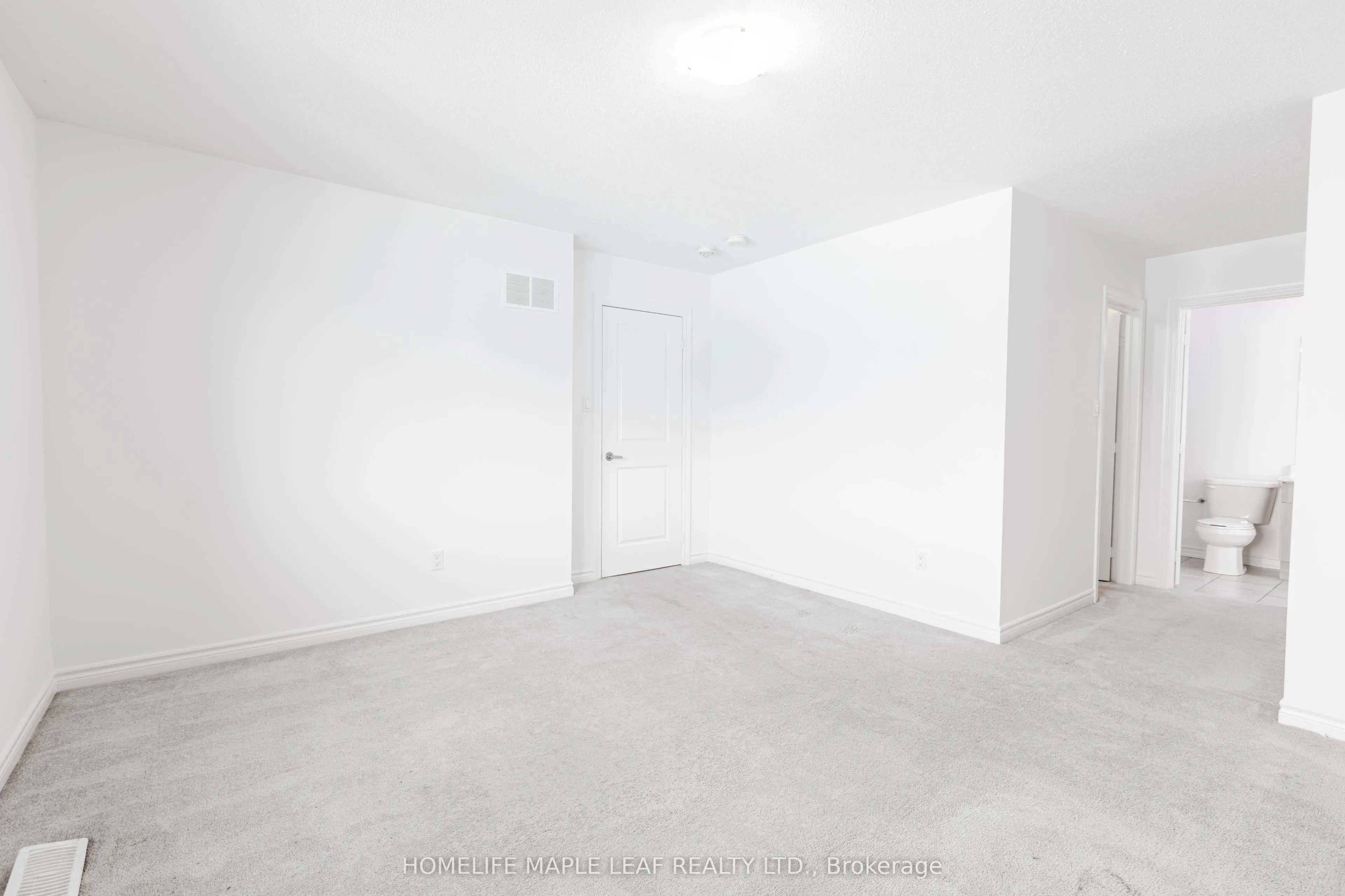 304 Hagan Street E