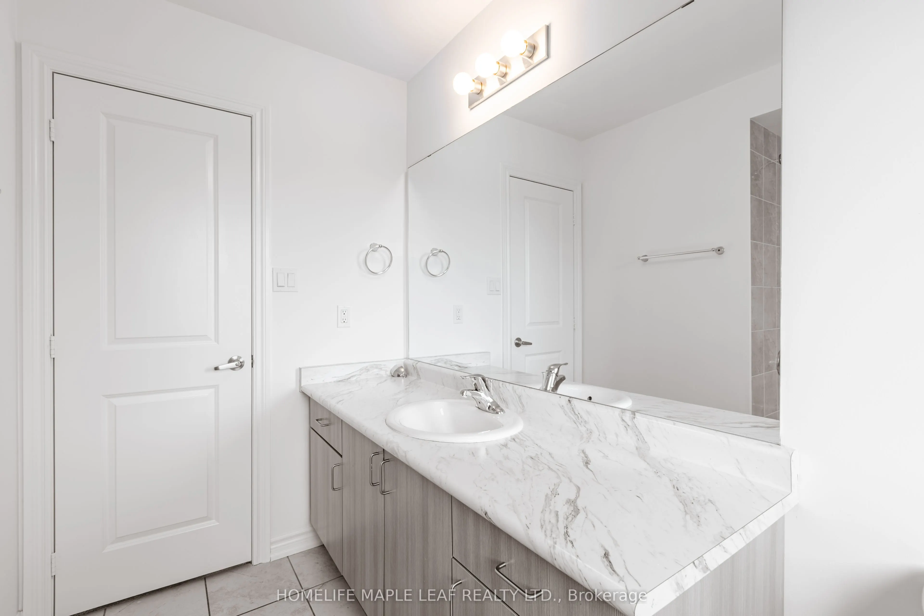 304 Hagan Street E