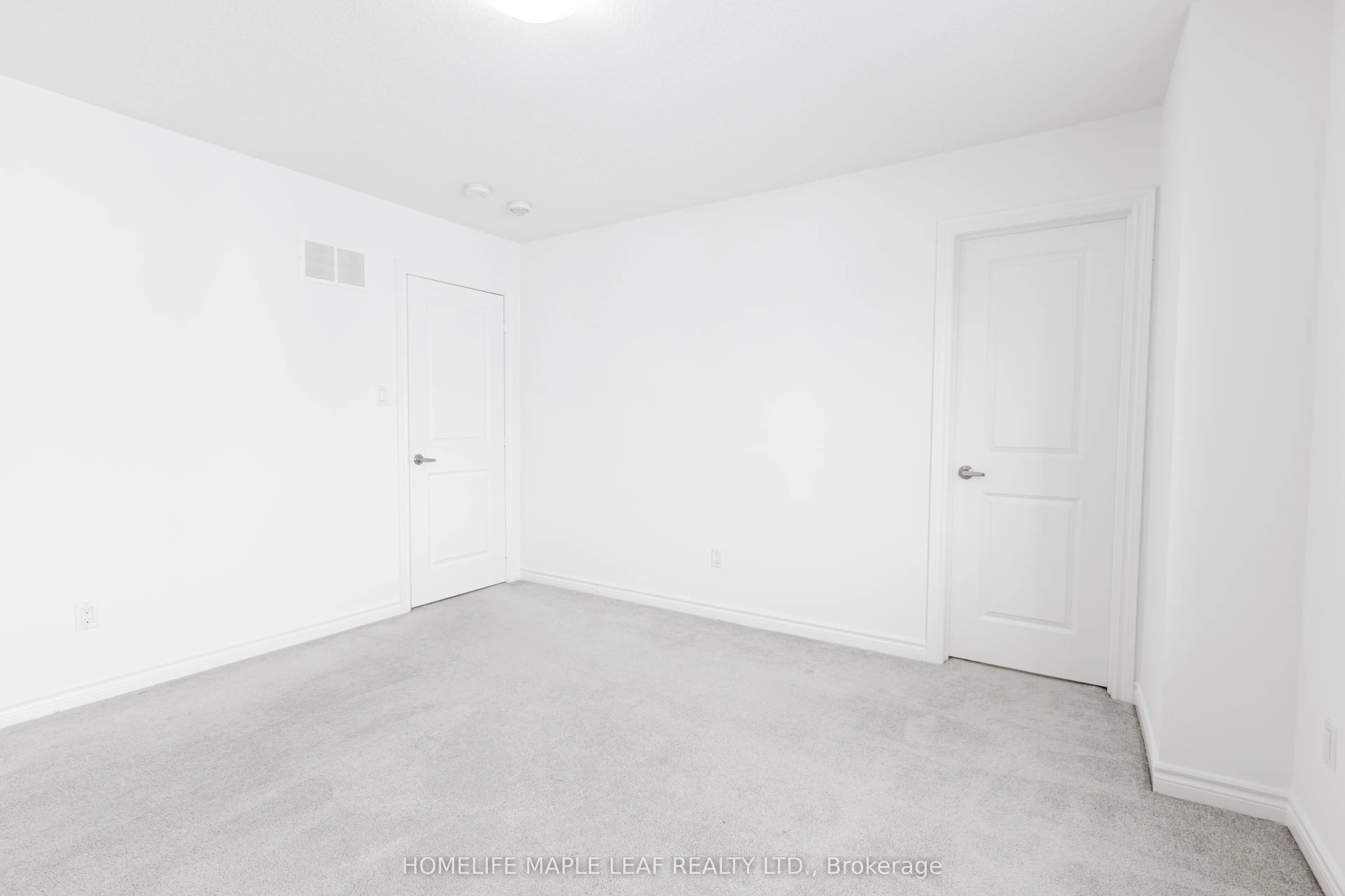 304 Hagan Street E