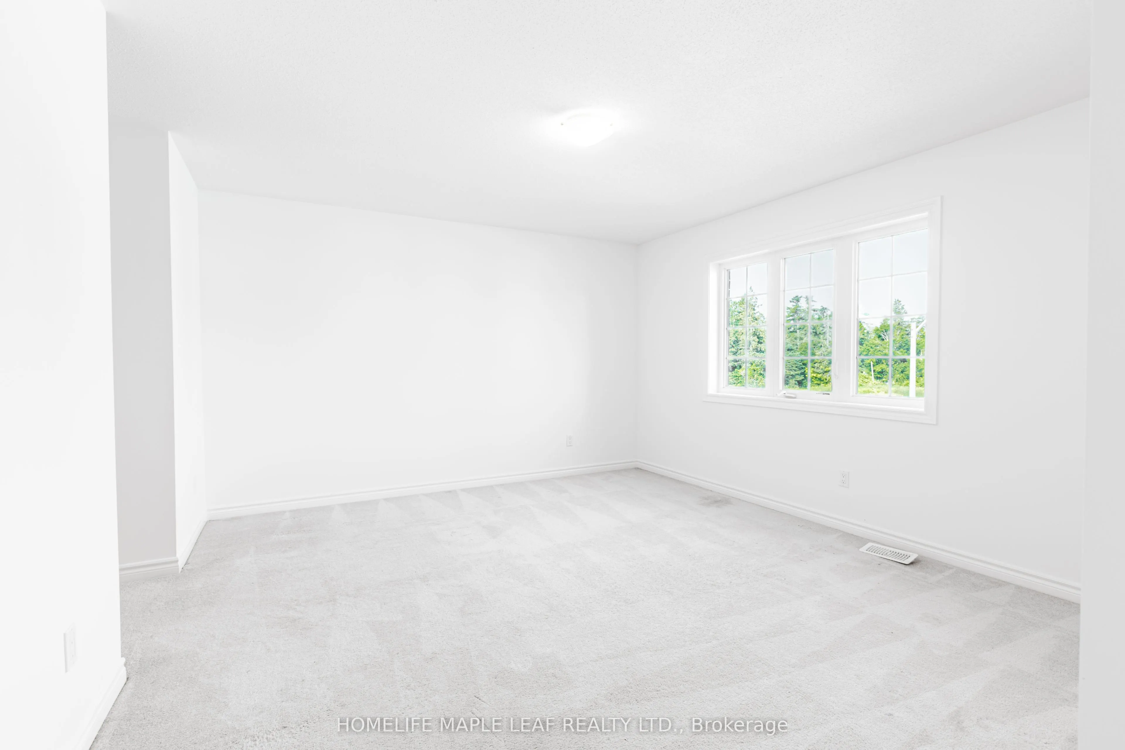 304 Hagan Street E