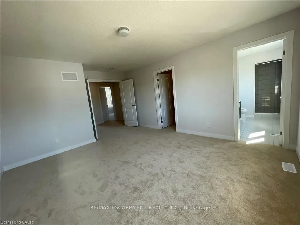 26 Trailside Drive