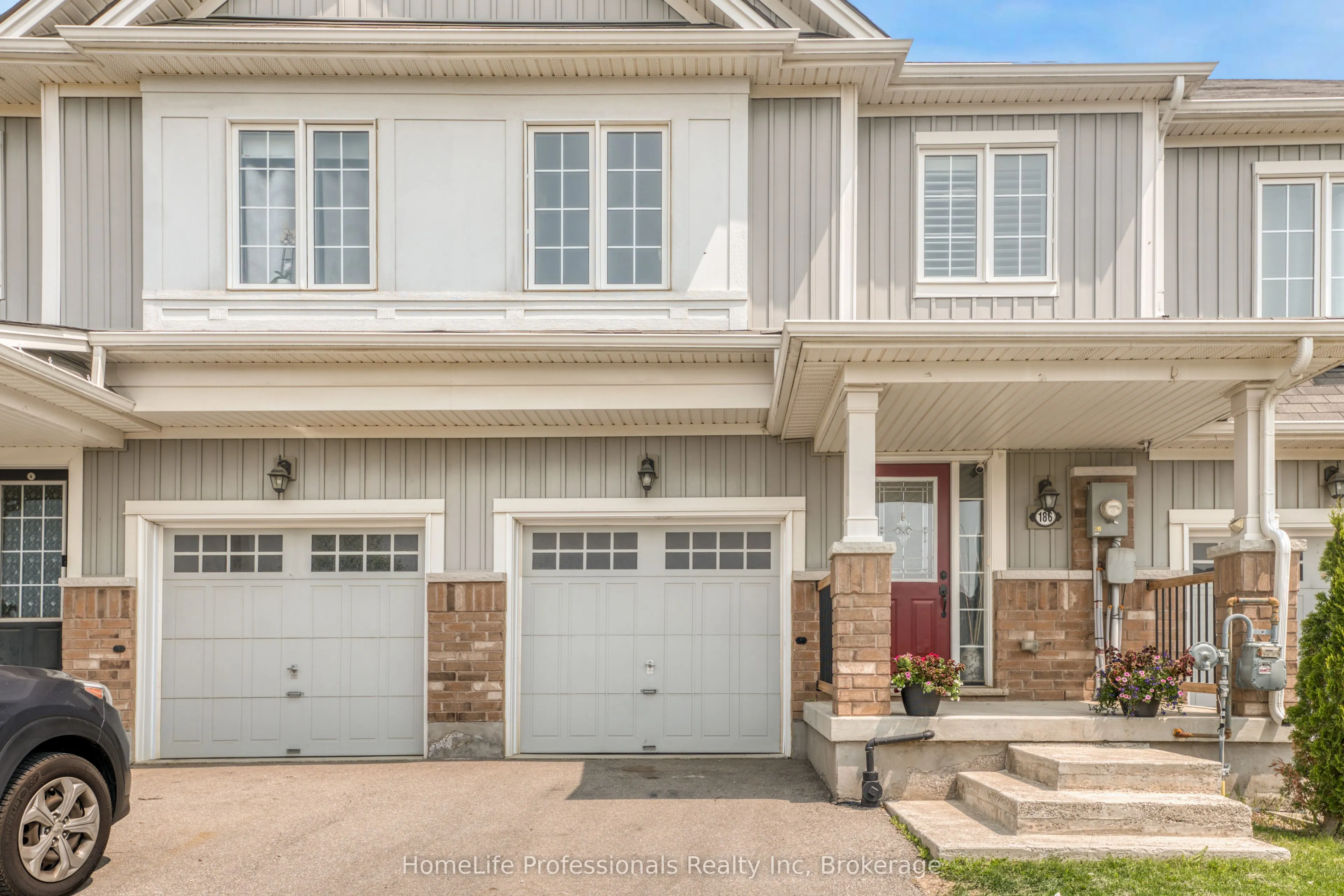 186 Whitwell Way