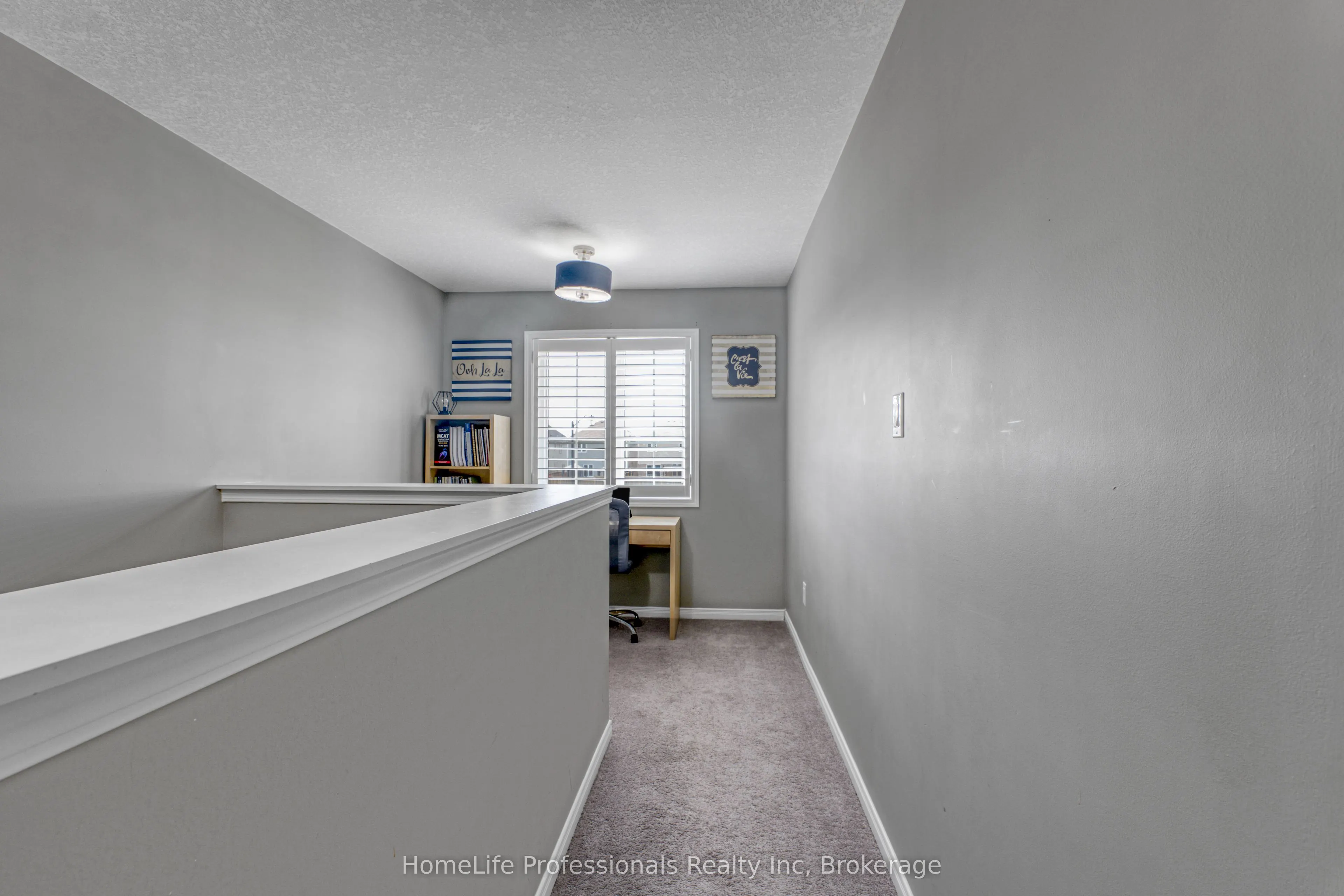 186 Whitwell Way