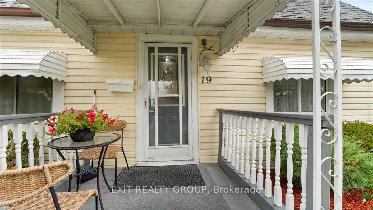 19 Ramsay Avenue